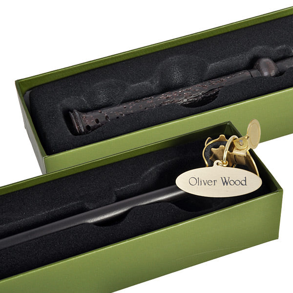Product image Oliver Wood Wand - Character Edition