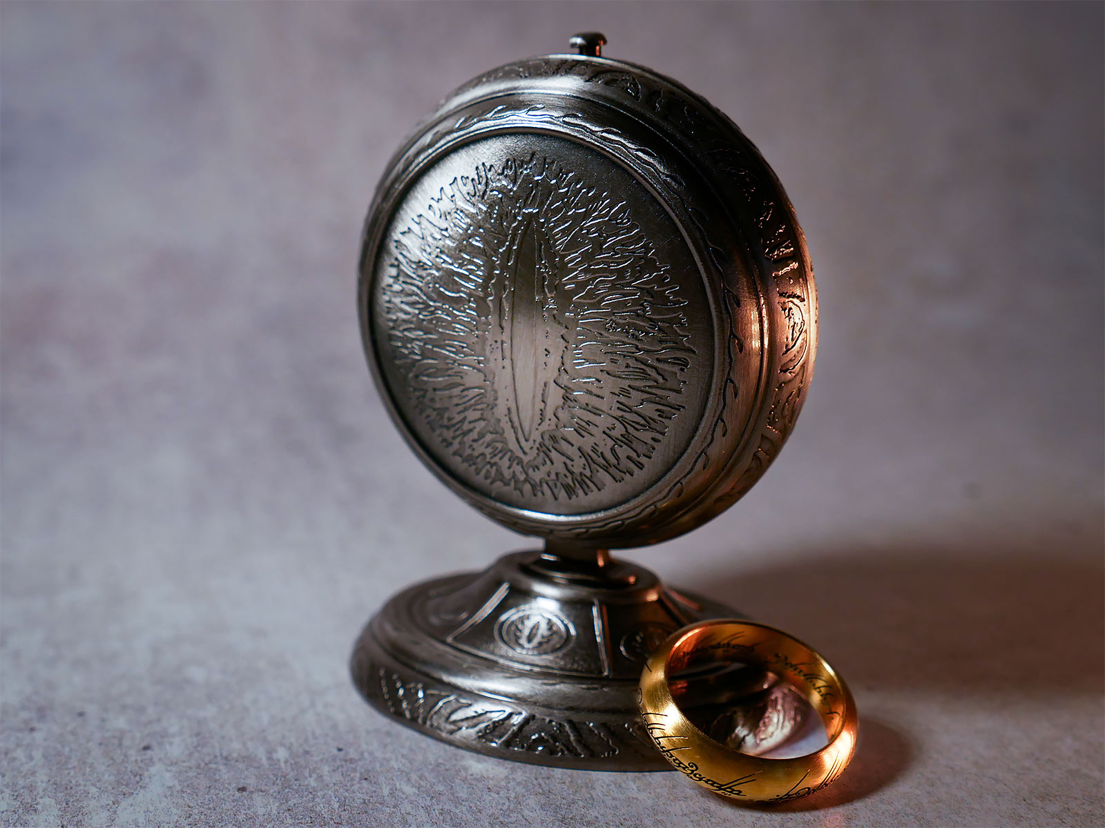 Product image The Lord of the Rings - The One Ring in Jewelry Display