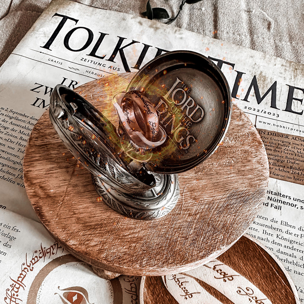Product image The Lord of the Rings - The One Ring in Jewelry Display