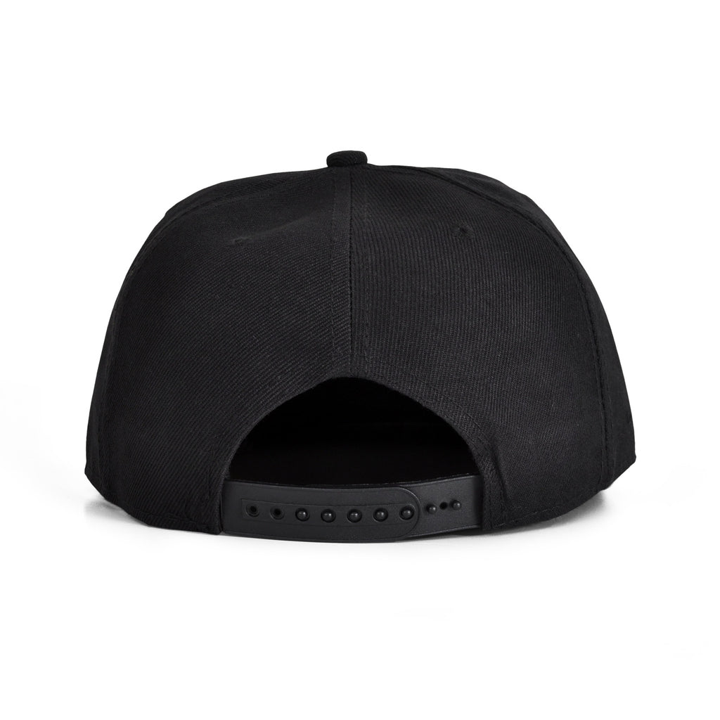 Product image Star Wars - Gold-Colored Logo Snapback Cap