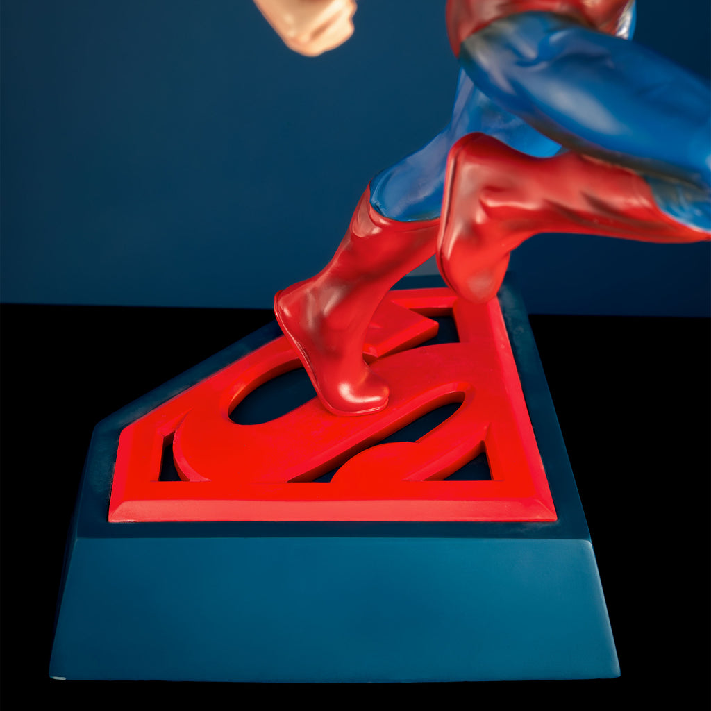 Product image Superman Comic Statue