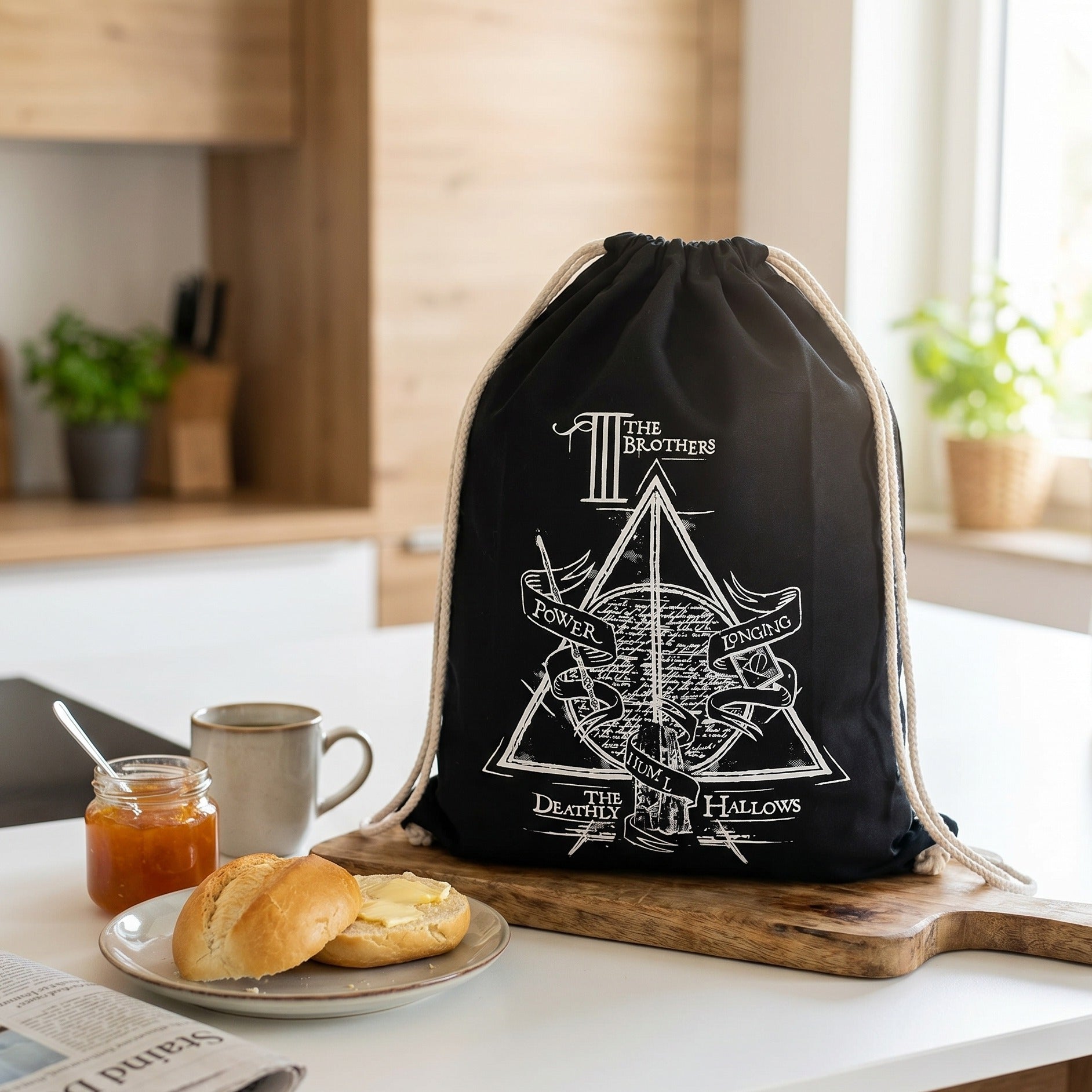 Product image Harry Potter - The Three Brothers Sportbag black