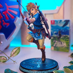 Product image Zelda - Link Breath of the Wild figure with diorama
