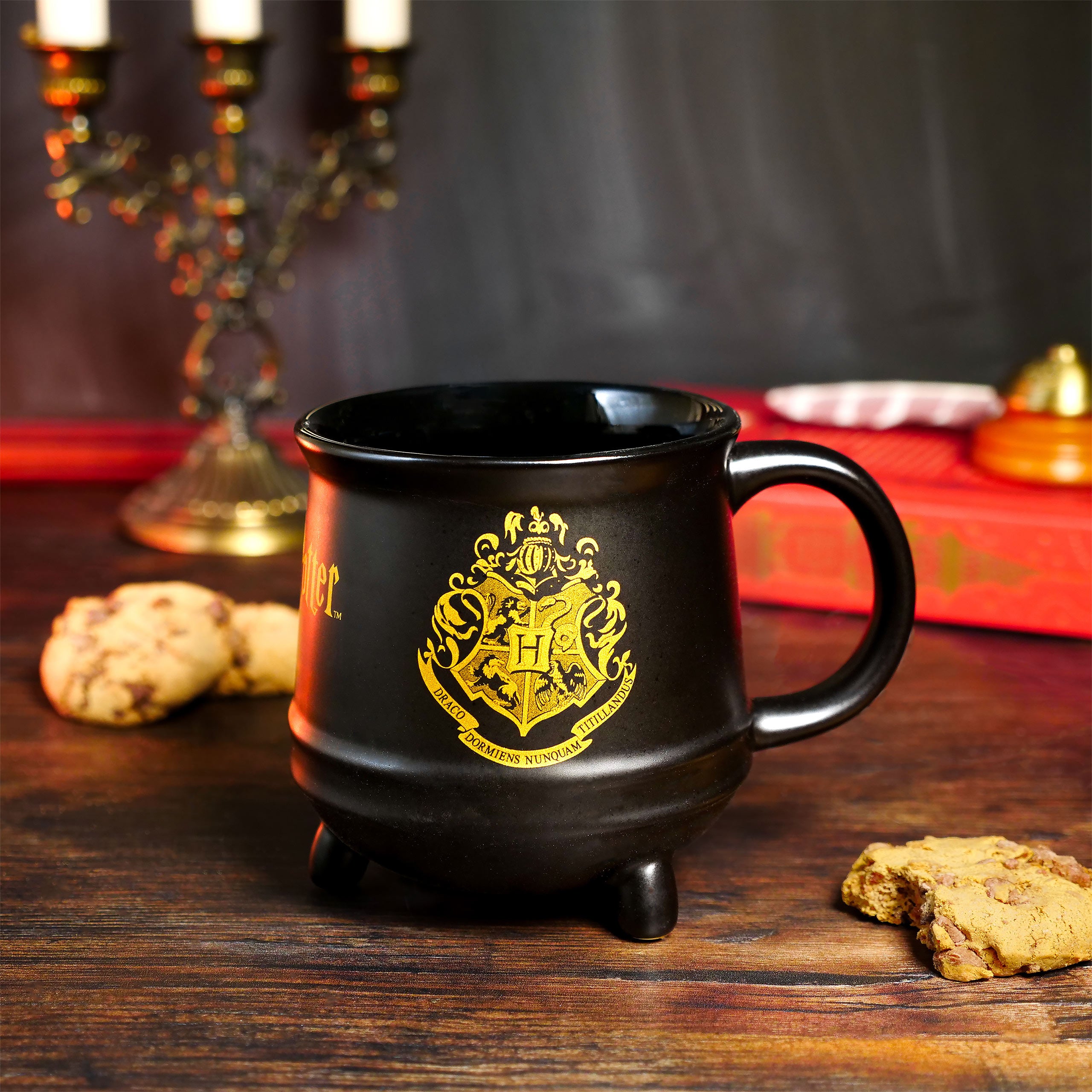 Product image Harry Potter - Hogwarts Crest Cauldron Mug