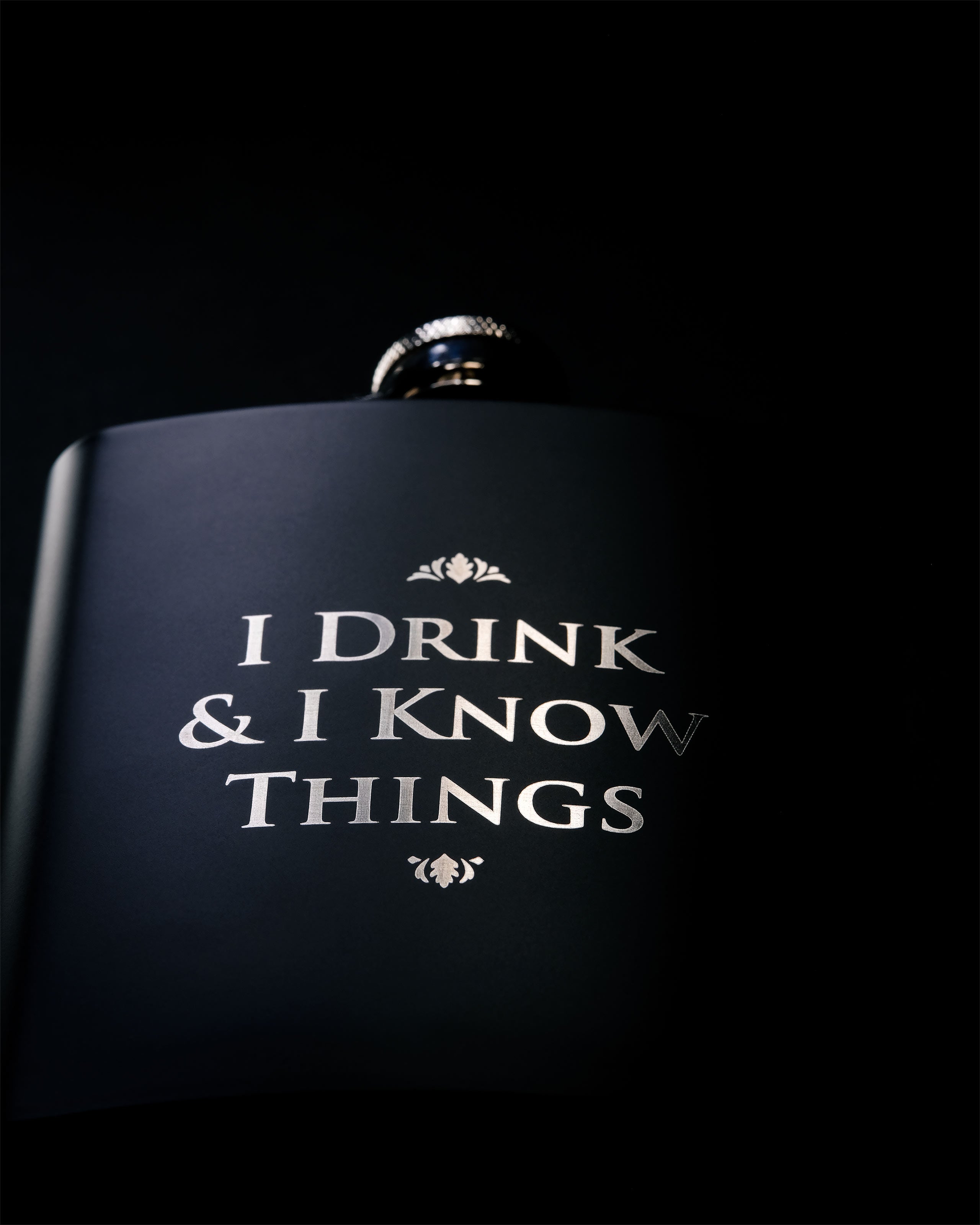 Product image Game of Thrones - Drink And Know Hip Flask