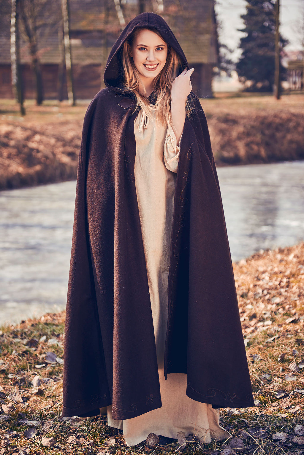 Product image Medieval Wool Cloak Women with Hood Embroidery Metal Buckle Brown
