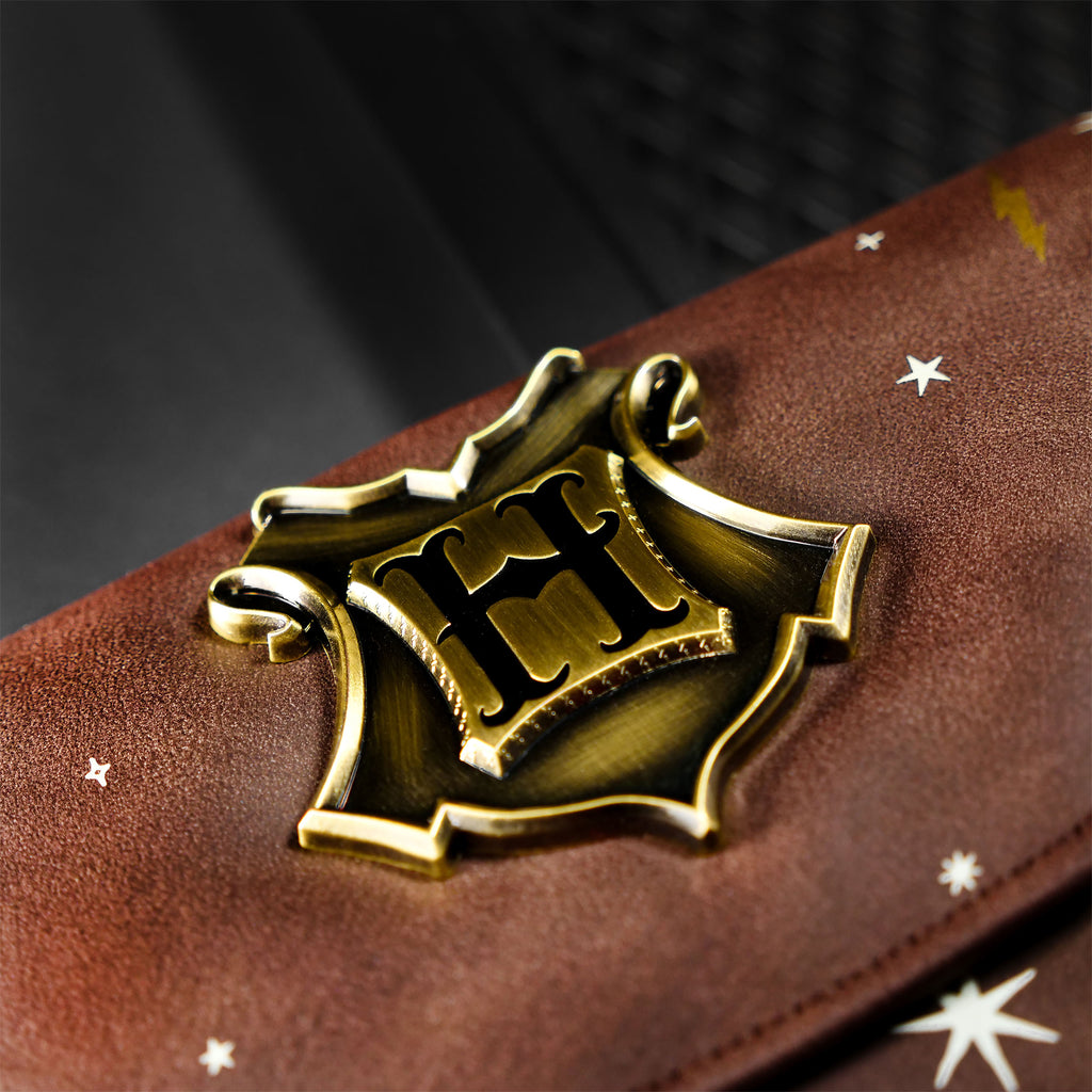 Product image Harry Potter - Hogwarts Metal Crest Wallet