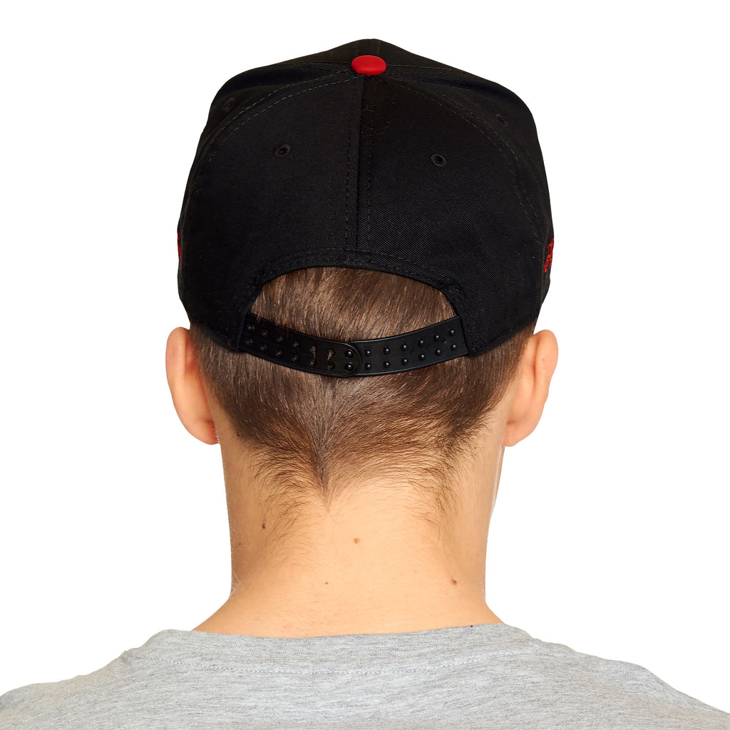 Product image Nintendo - NES Metal Controller Snapback Cap