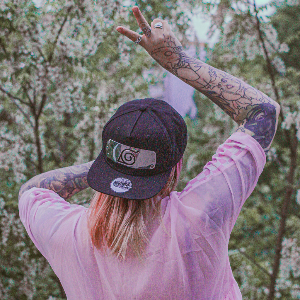 Product image Naruto - Konoha Metal Symbol Snapback Cap