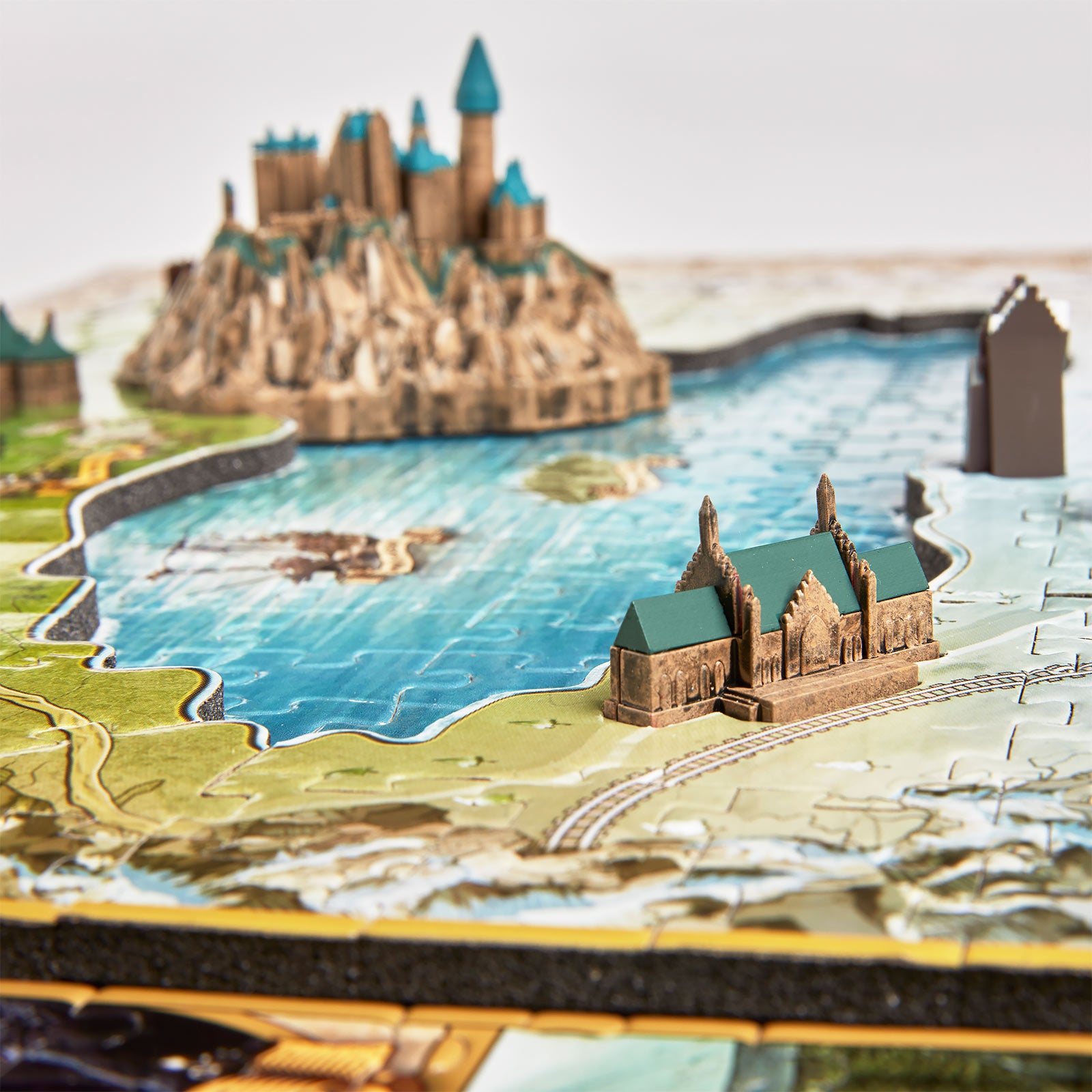Product image Harry Potter - Hogwarts & Hogsmeade 4D Puzzle
