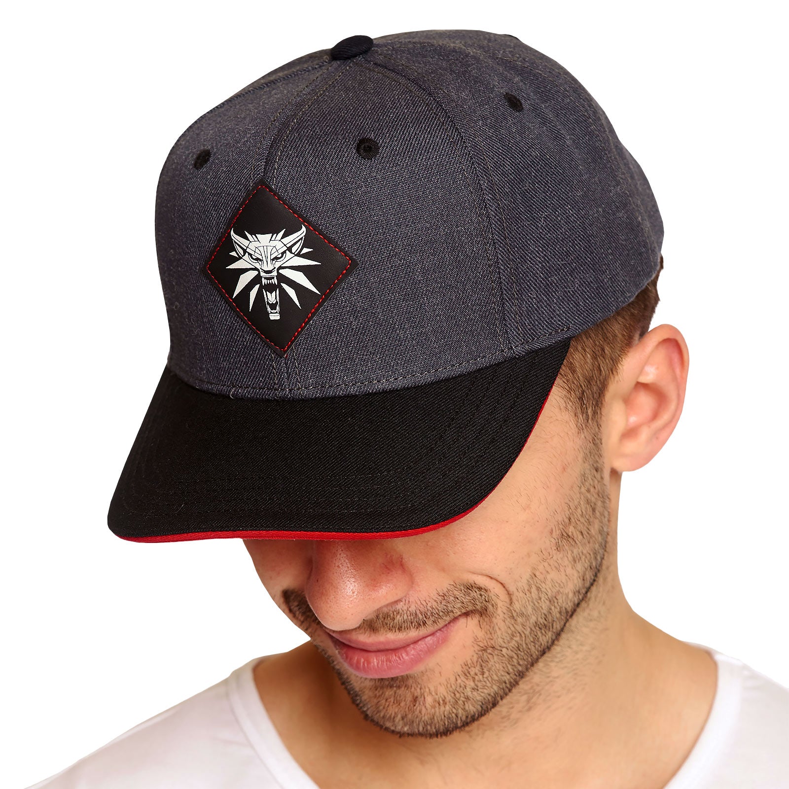 Product image Witcher - Wolf Medallion Patch Snapback Cap