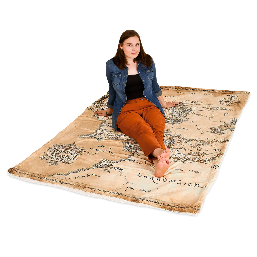 Product image The Lord of the Rings - Middle Earth Map Plush Blanket with Teddy Fur