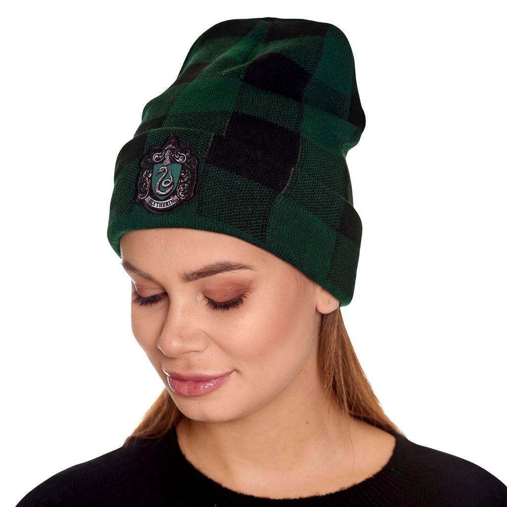 Product image Harry Potter - Slytherin Crest Checkered Beanie