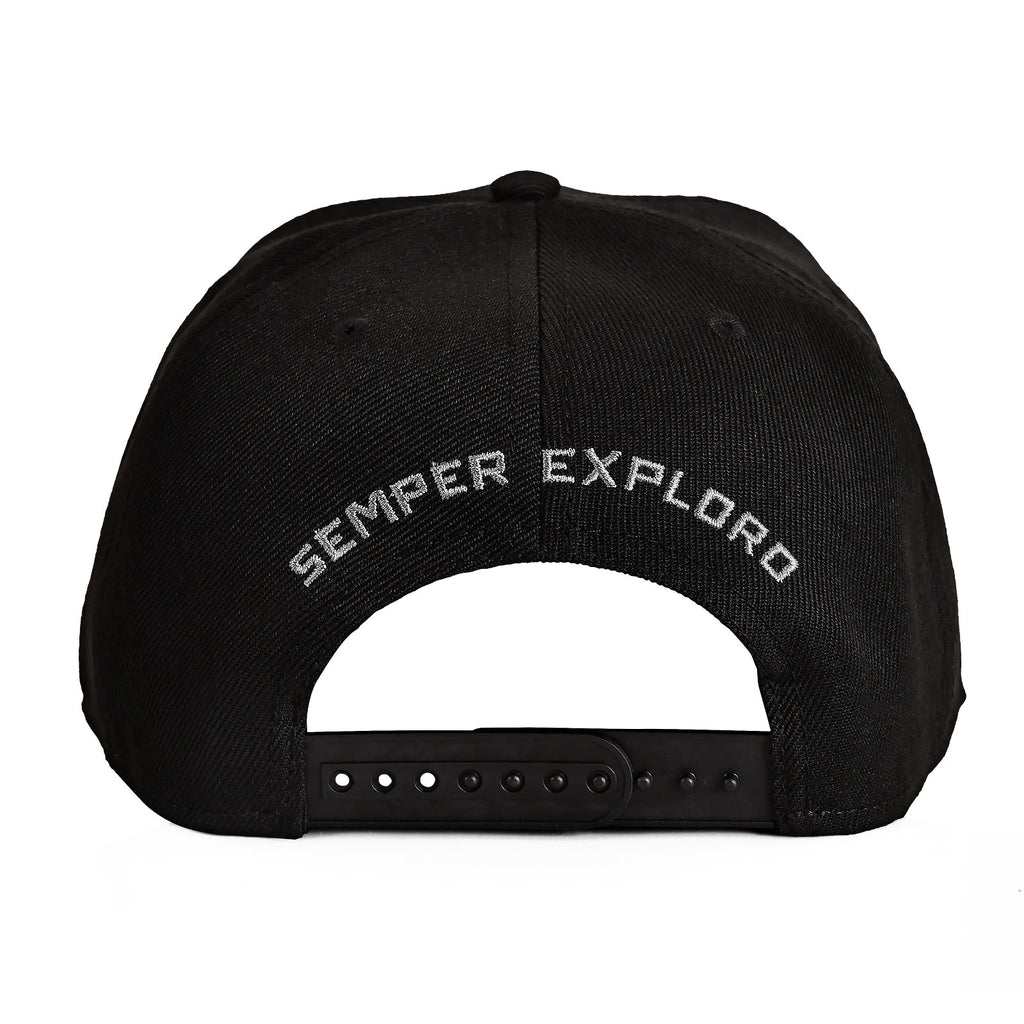 Product image Star Trek - Metal Logo Snapback Cap Black
