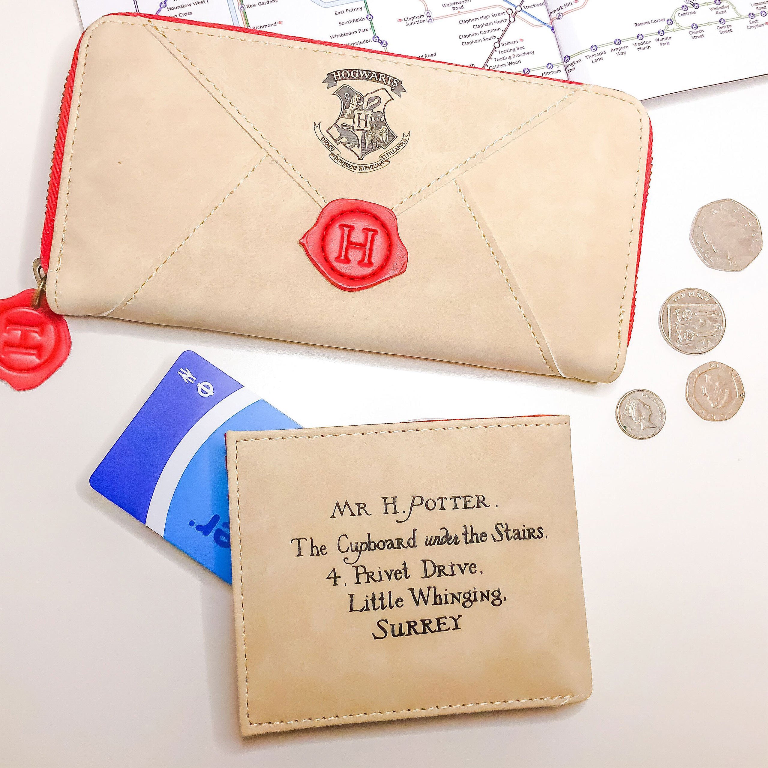 Product image Hogwarts Letter Wallet - Harry Potter