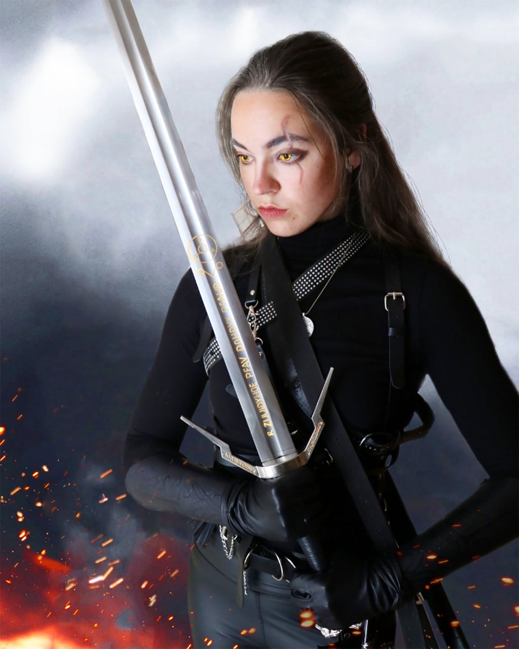 Product image Geralt of Rivia Silver Sword Replica with Sheath for Witcher Fans