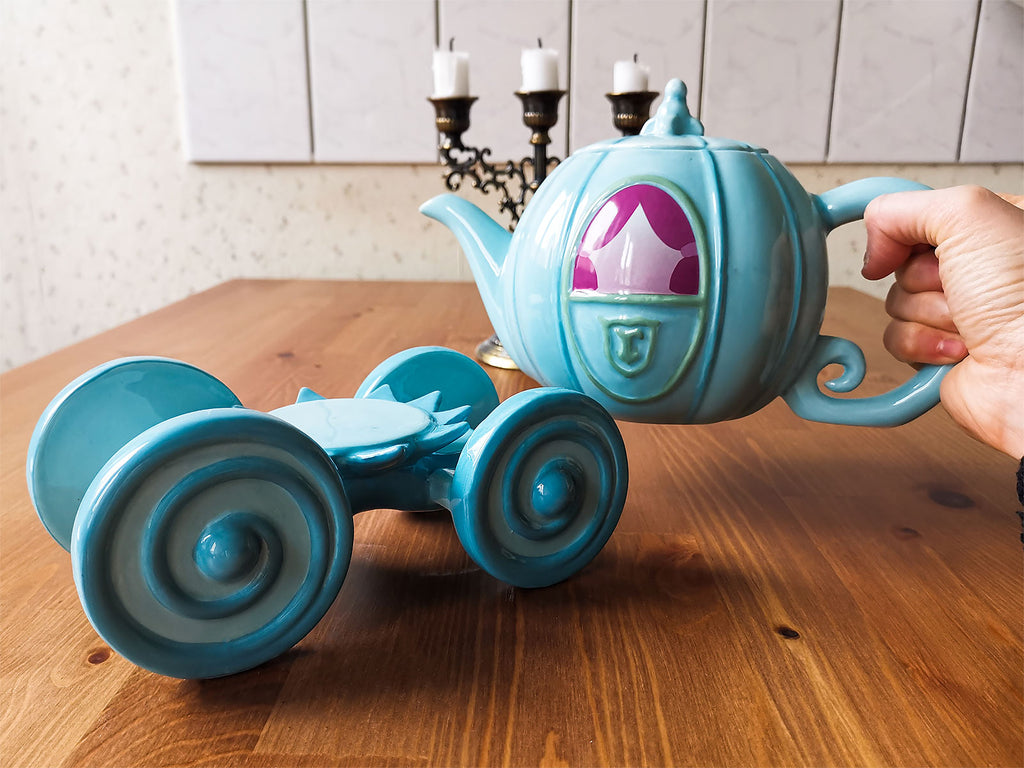 Product image Cinderella - Carriage Teapot