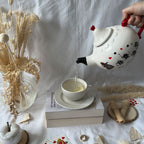 Product image Alice in Wonderland - Queen of Hearts Teapot with Saucer