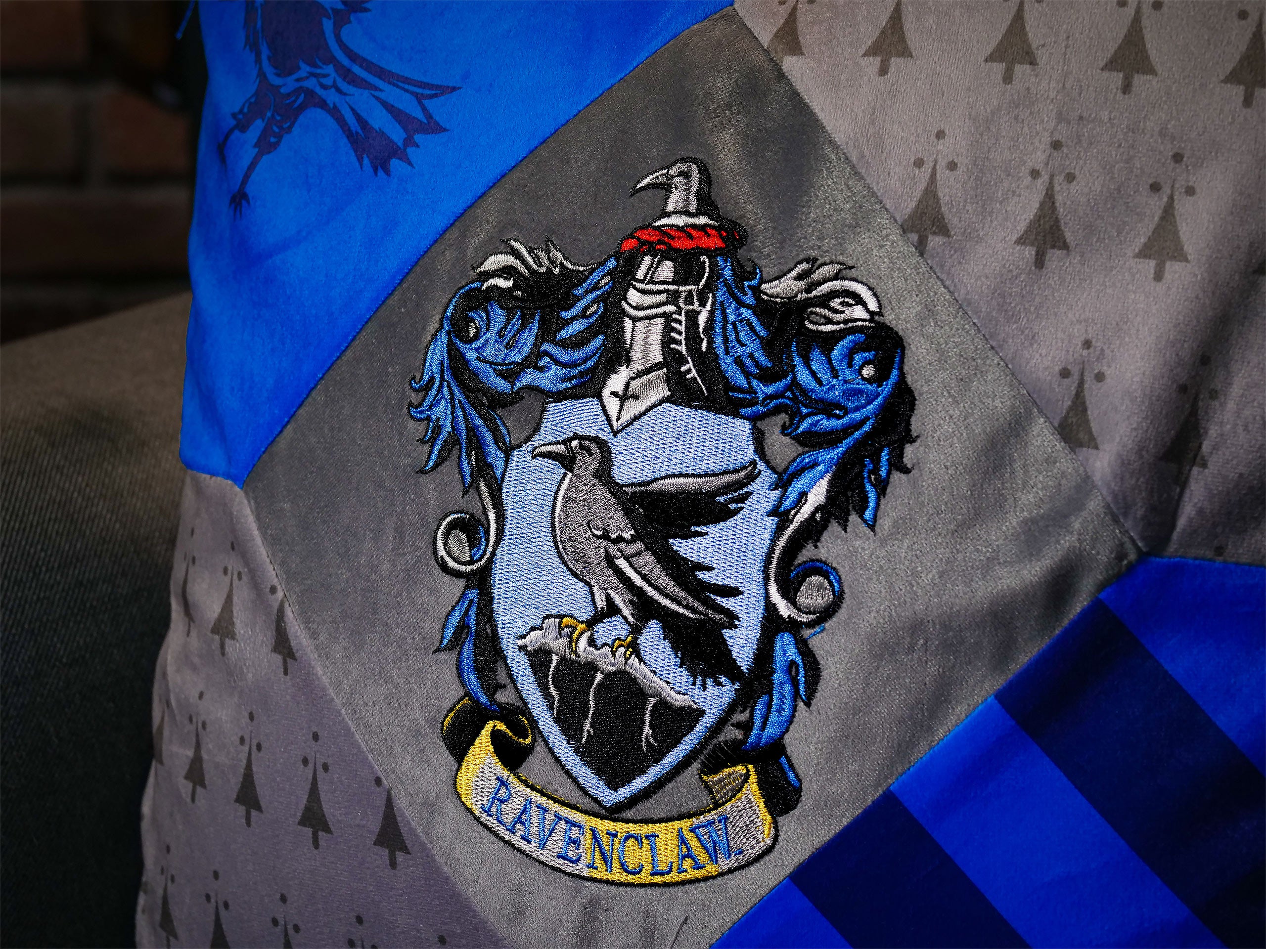 Product image Harry Potter - Ravenclaw Deluxe Cushion with Tassels