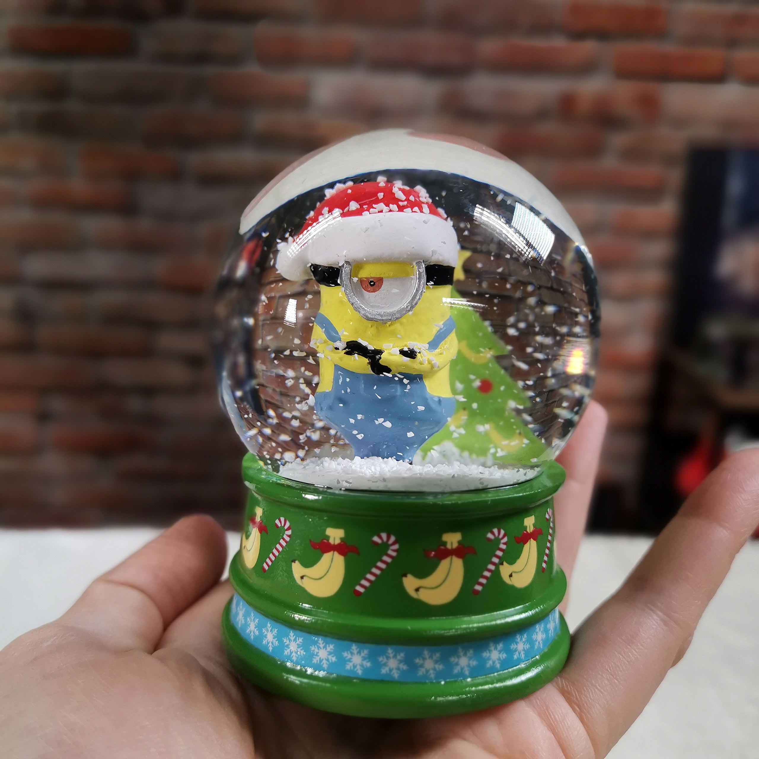 Product image Minions - Stuart Snow Globe