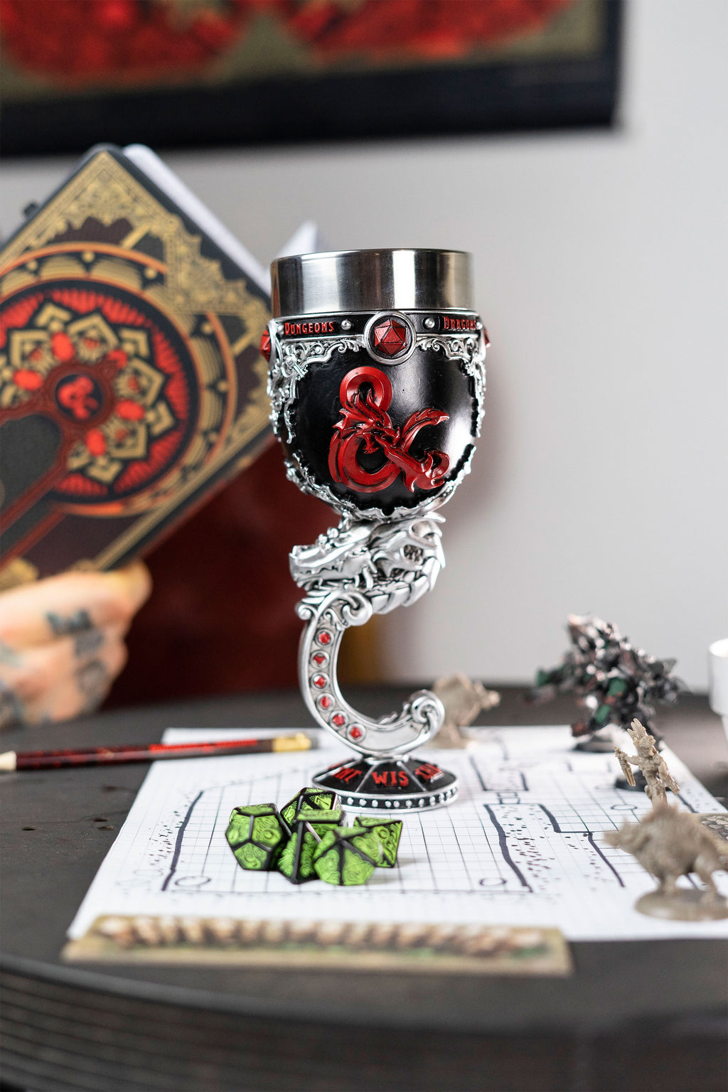 Product image Dungeons & Dragons - Logo Goblet Deluxe