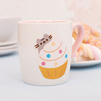 Product image Pusheen - Cupcake Socks and Mug