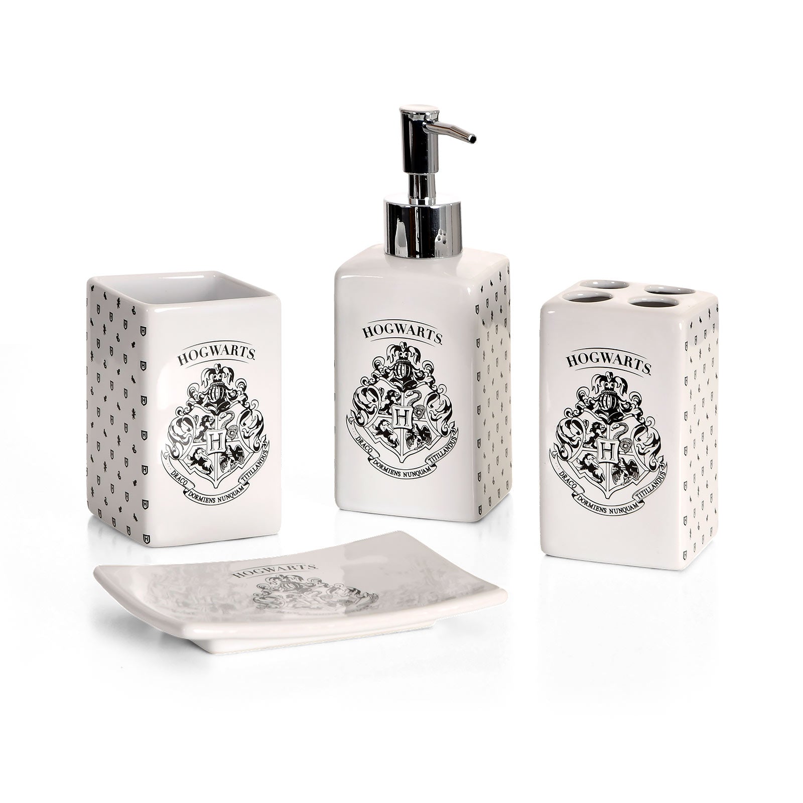 Product image Harry Potter - Hogwarts Crest Bathroom Set 4-piece