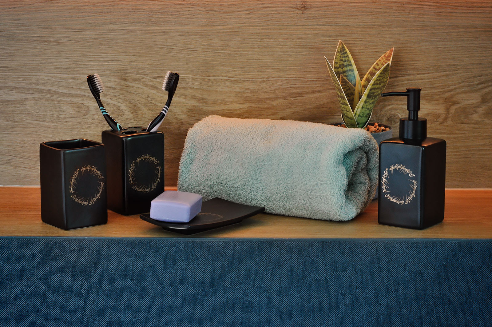 Product image The Lord of the Rings - The One Ring Bathroom Set 4-piece