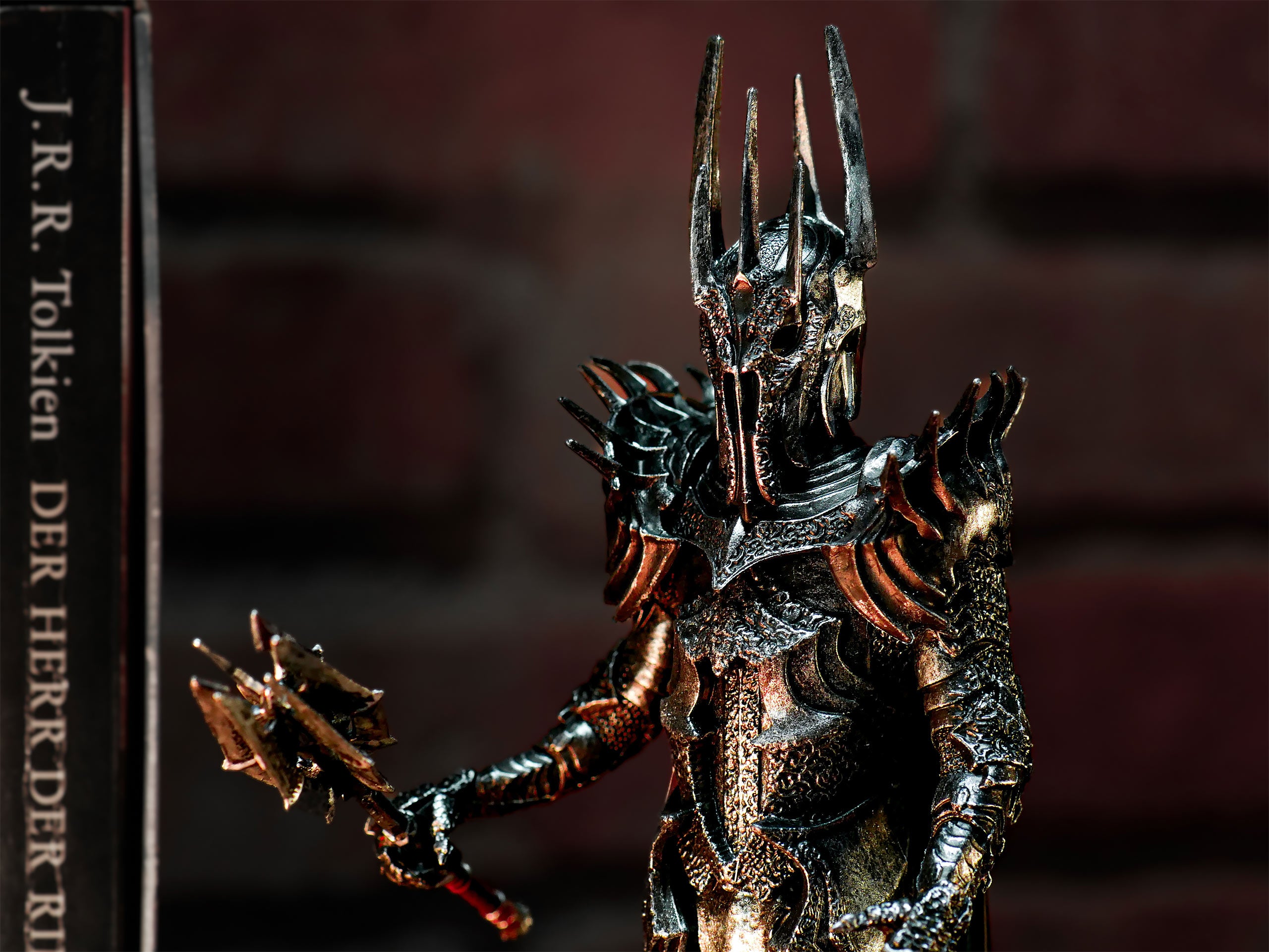 Product image The Lord of the Rings - Sauron Bendyfigs Figure 20 cm