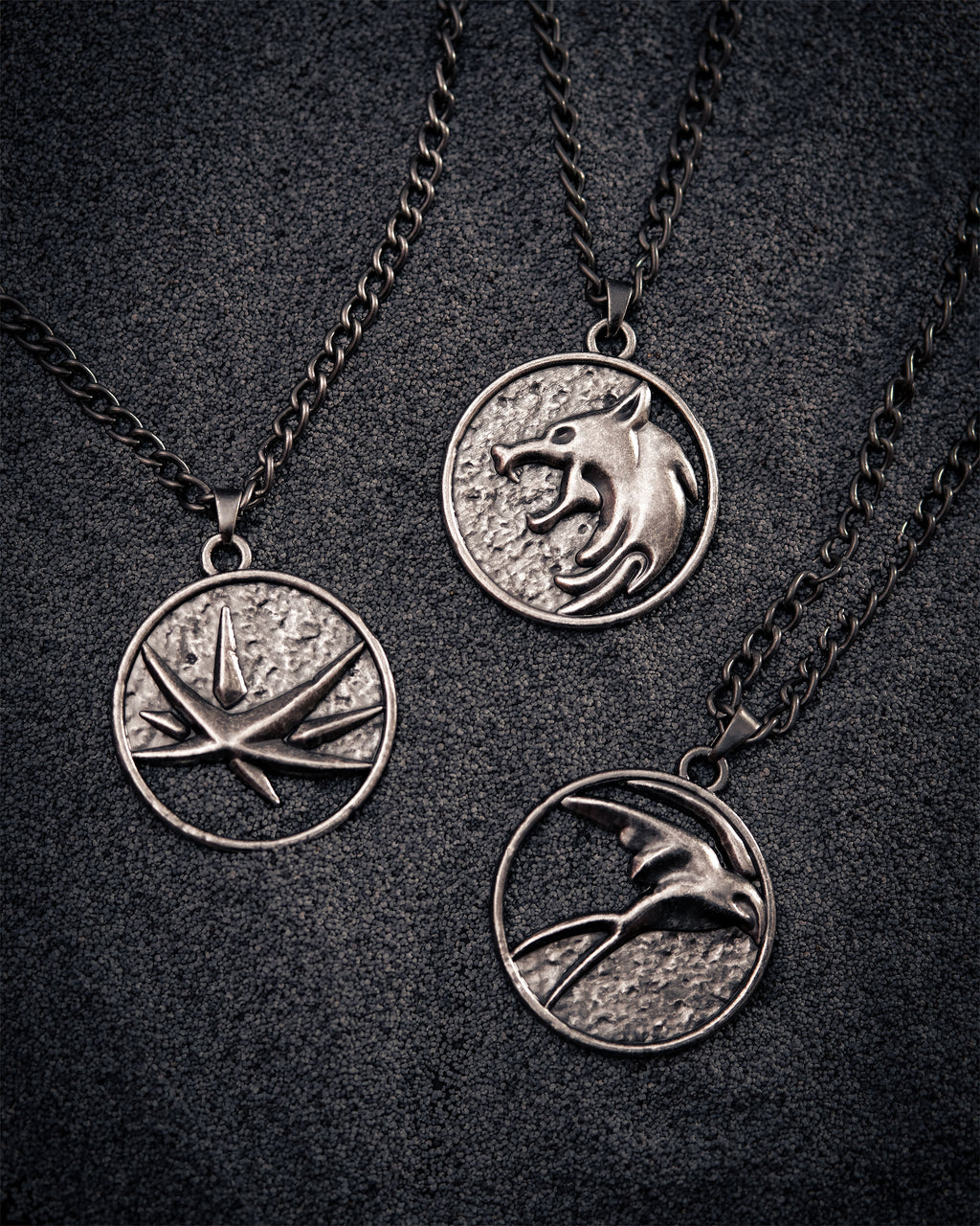 Product image Witcher - Geralt Wolf Medallion Necklace