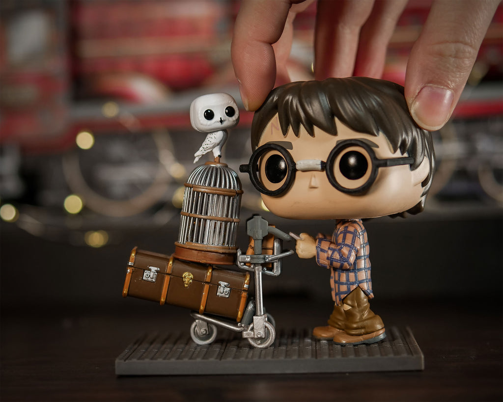 Product image Harry Potter with luggage trolley at platform 9 3/4 Funko Pop figure