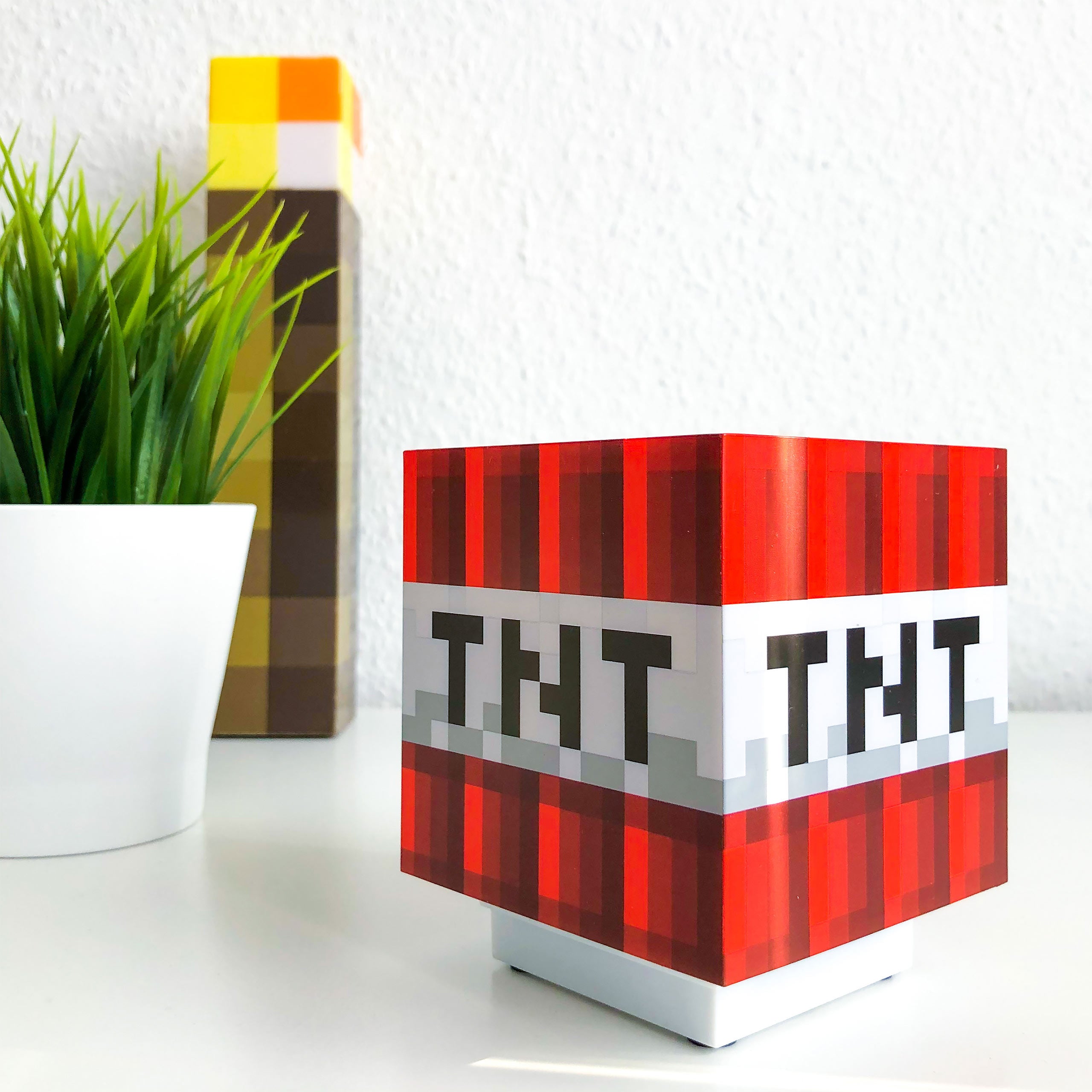 Product image Minecraft - TNT Block Table Lamp with Sound