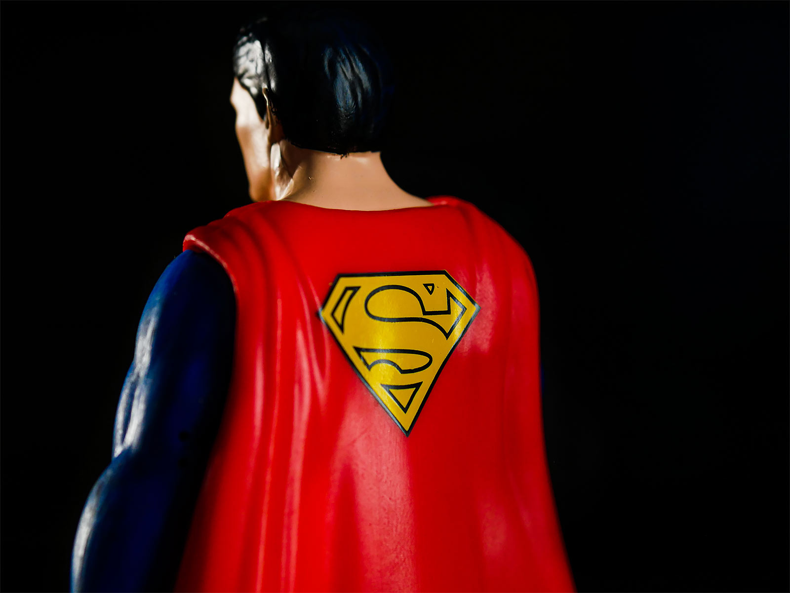 Product image DC Comics - Superman Bendyfigs Figure 19 cm
