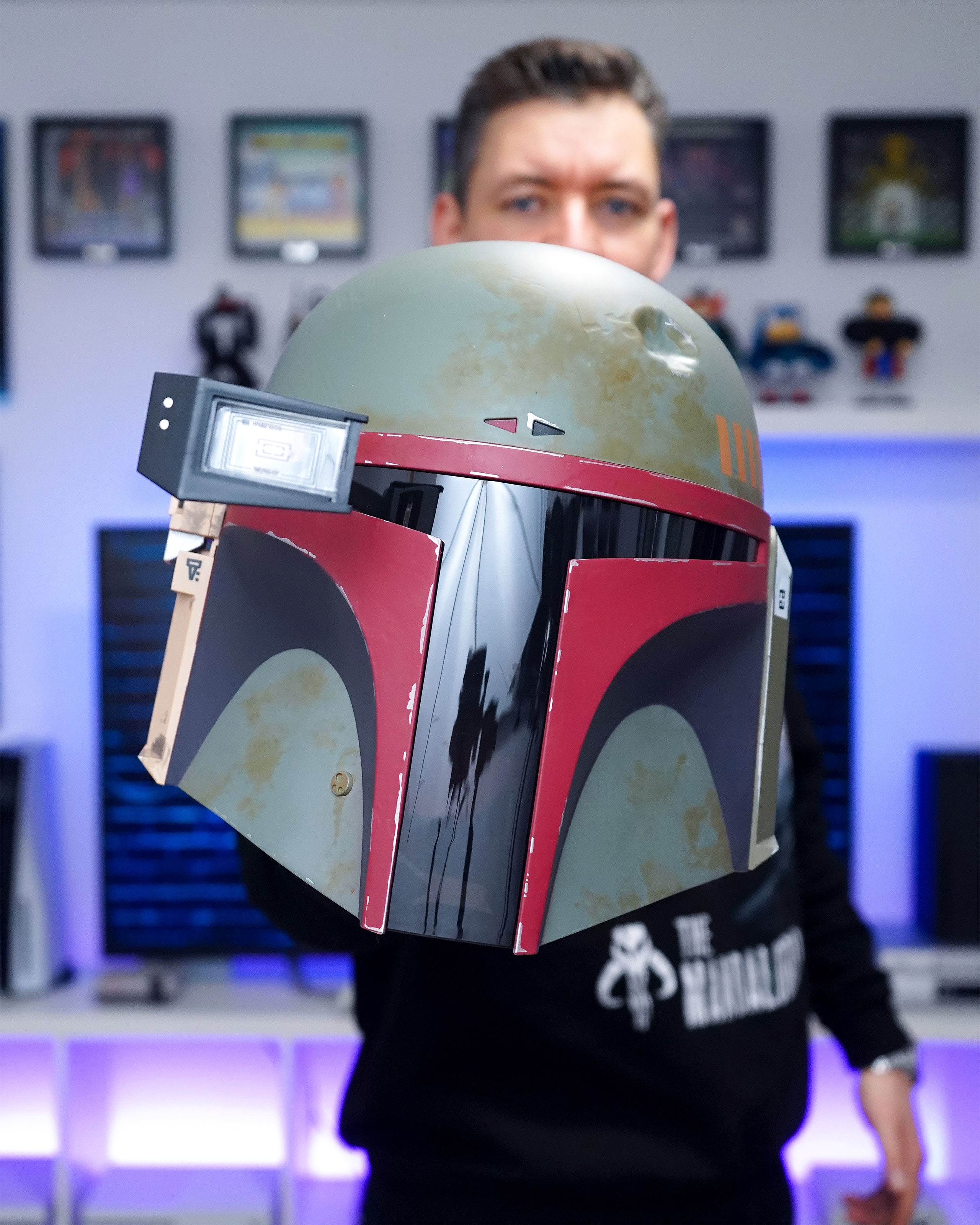 Product image Boba Fett Premium Helmet Replica Re-Armored with Light Effects - Star Wars