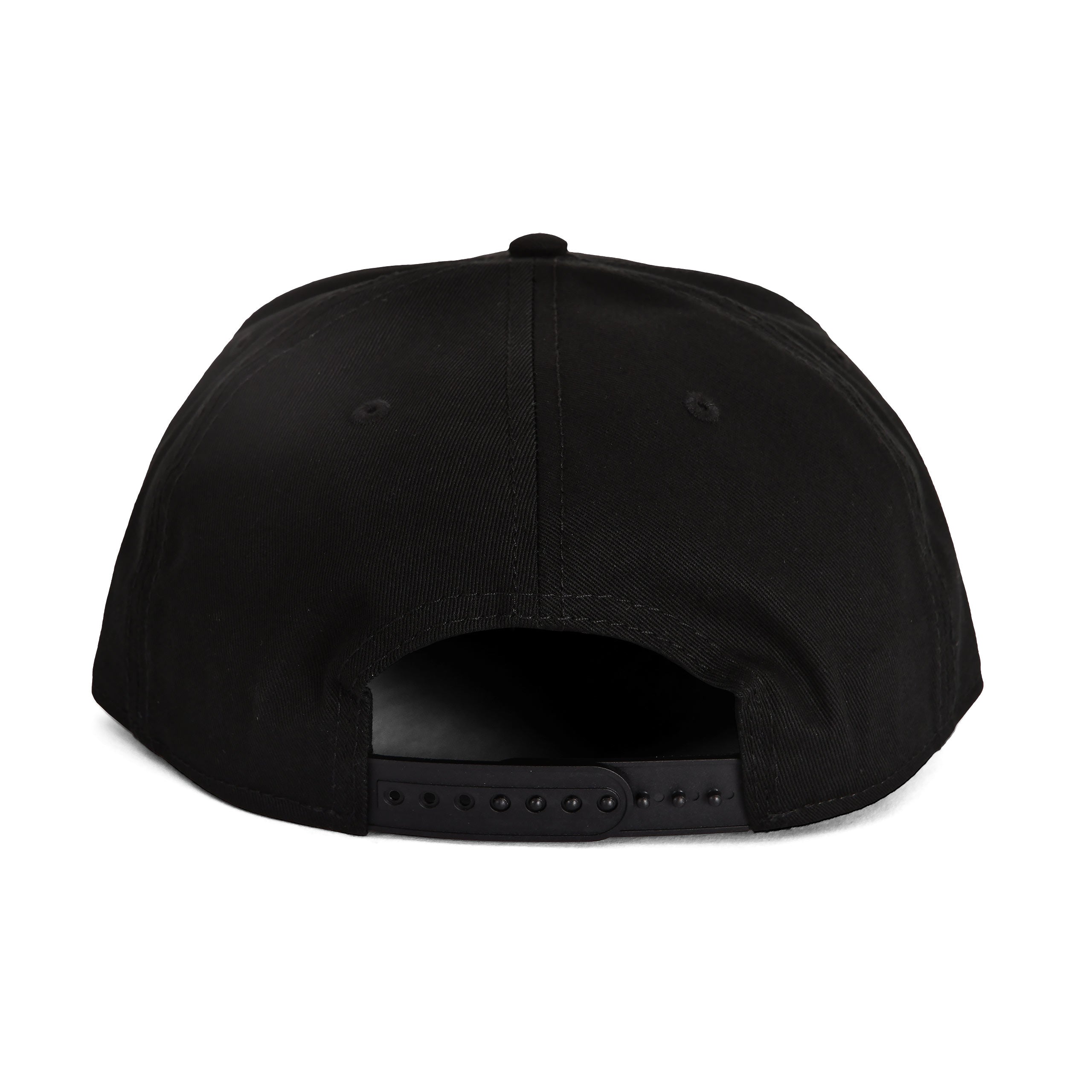 Product image Bleach - Logo Snapback Cap Black
