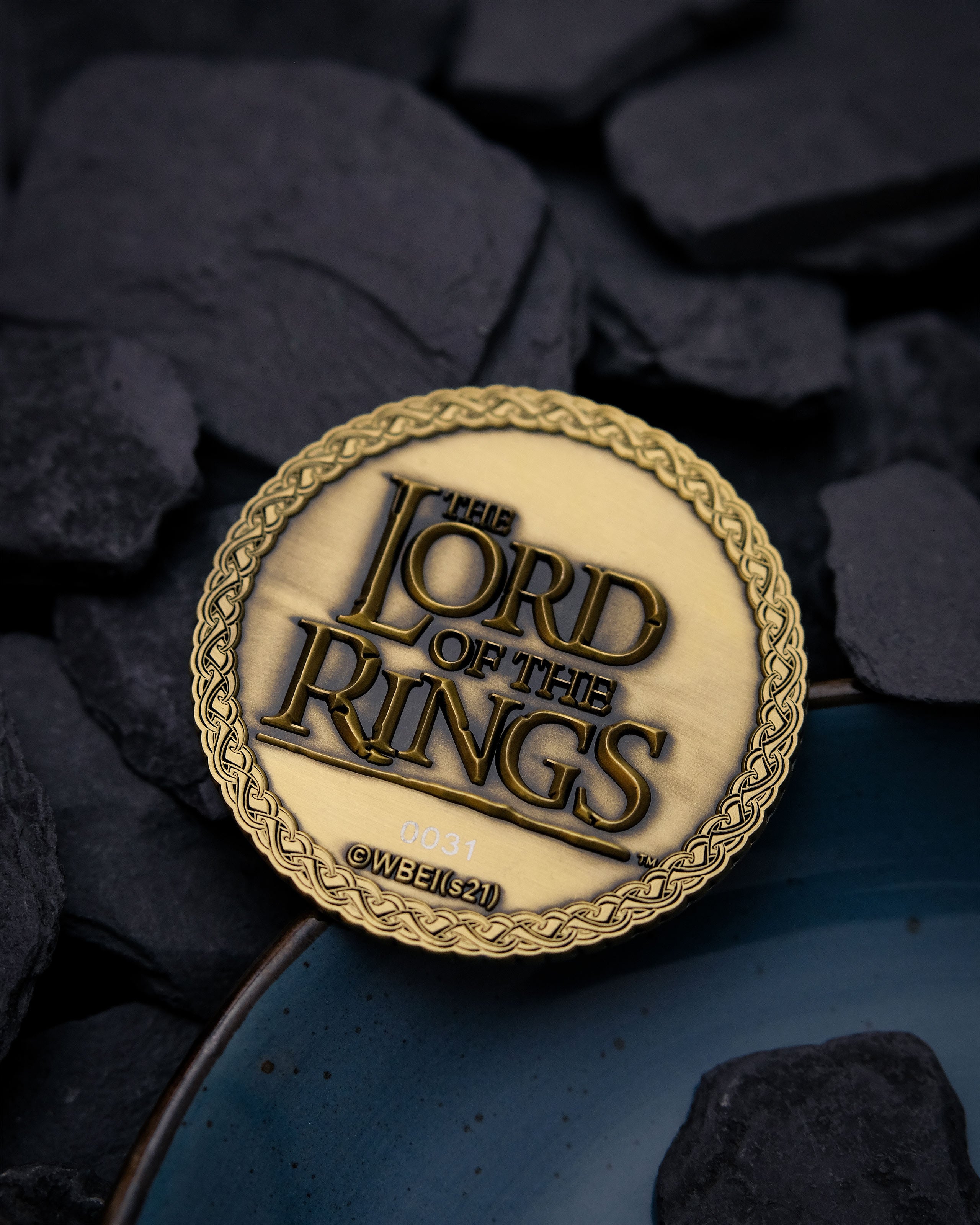 Product image The Lord of the Rings - Leaf Brooch Collector's Coin