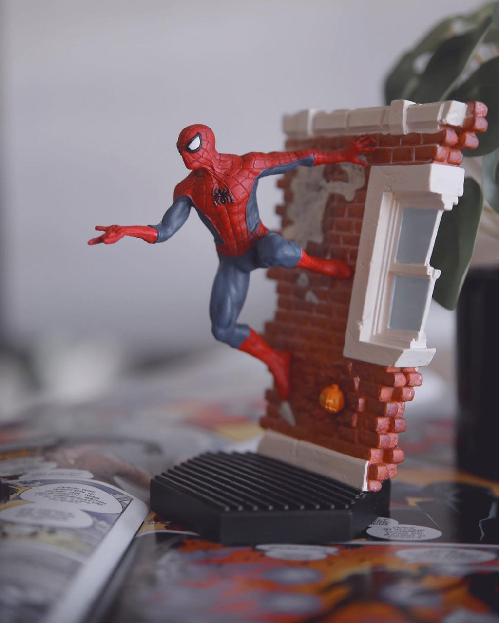Product image Marvel - Spider-Man Diorama Scale 1:16