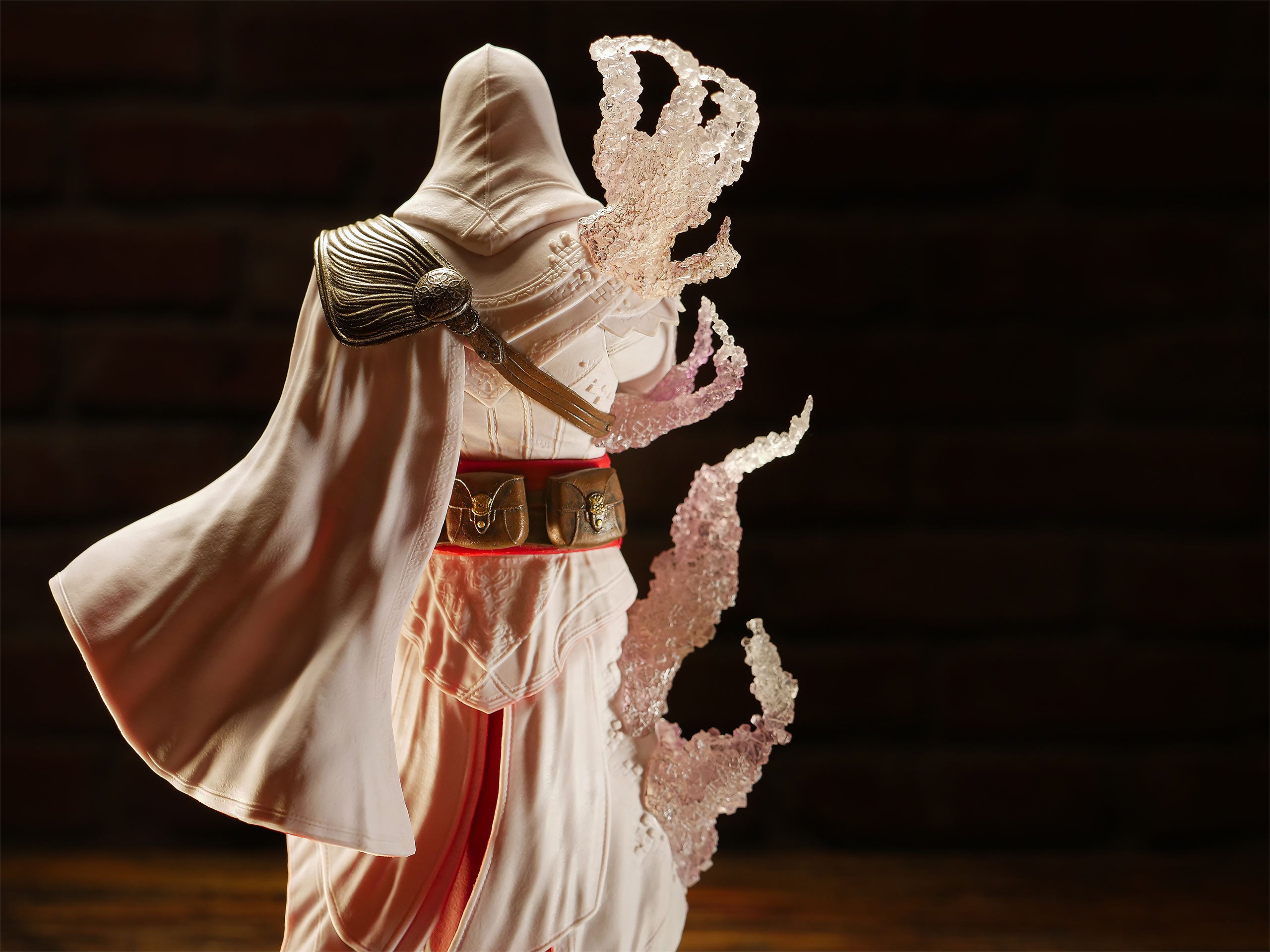 Product image Assassin's Creed - Master Assassin Ezio Figure 25 cm