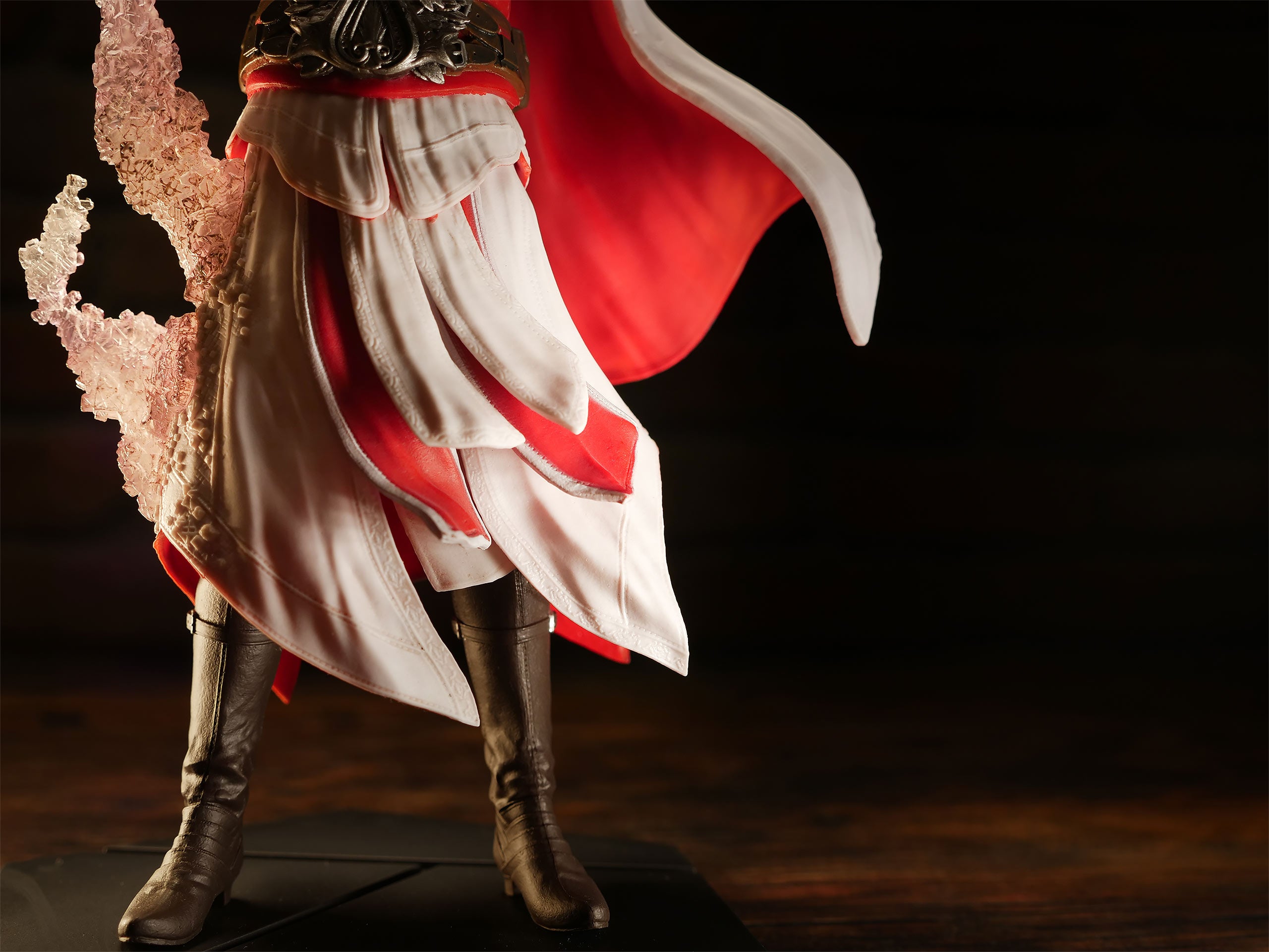 Product image Assassin's Creed - Master Assassin Ezio Figure 25 cm