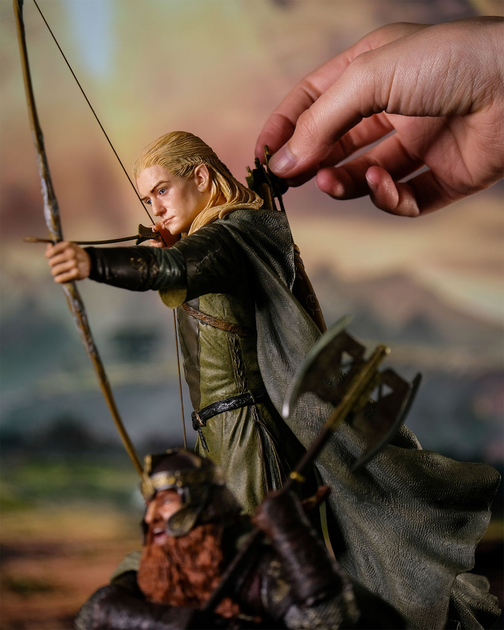 Product image The Lord of the Rings - Legolas and Gimli Deluxe Figure 46 cm