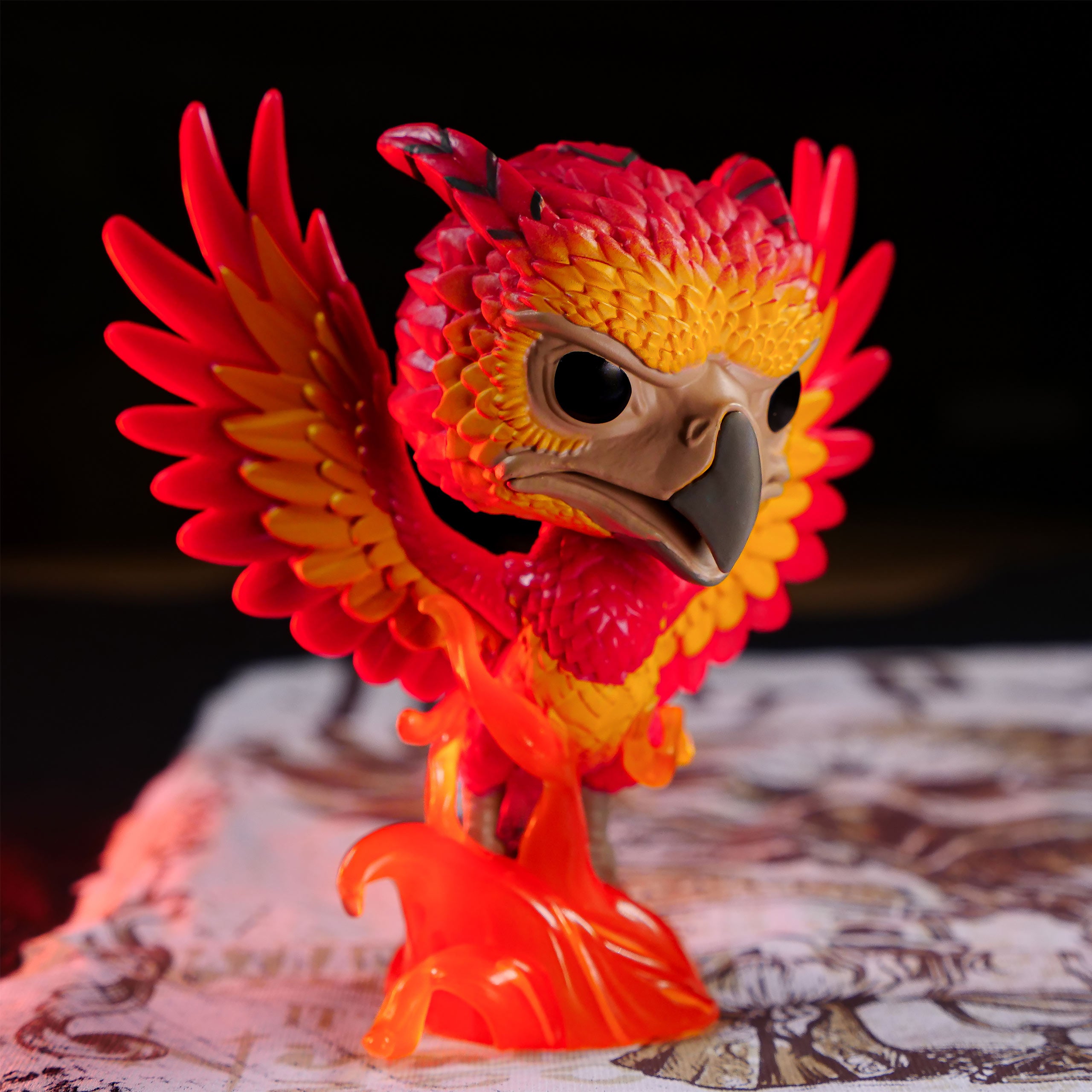Product image Fawkes T-Shirt with Funko Pop Glow in the Dark Figure - Harry Potter