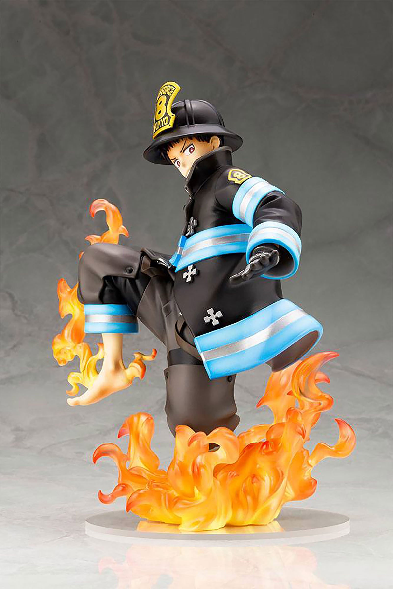 Product image Fire Force - Shinra Kusakabe Glow in the Dark ArtFX+ Figure Bonus Edition