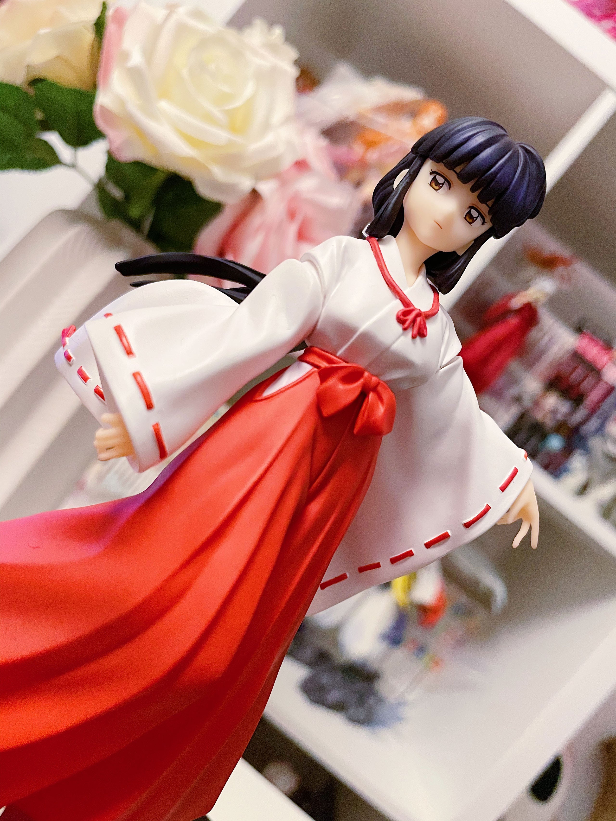 Product image Inu Yasha - Kikyo Figure 17.2 cm