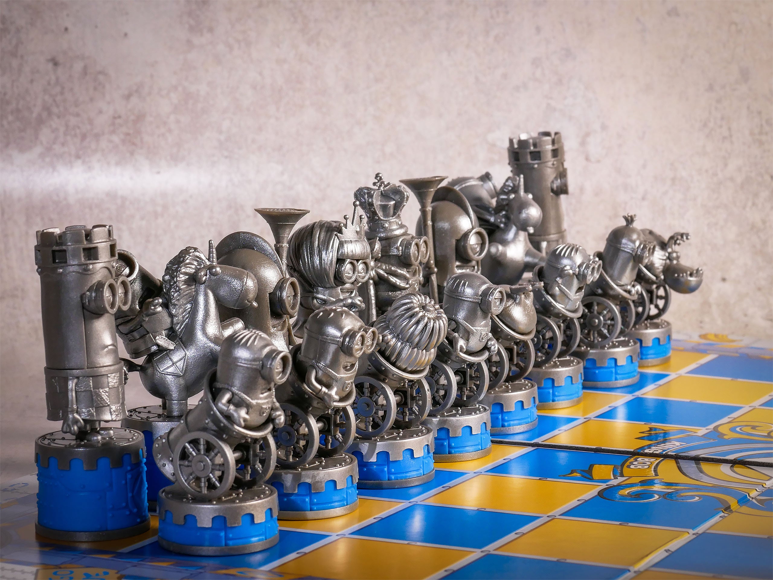 Product image Minions - Medieval Mayhem Chess Game