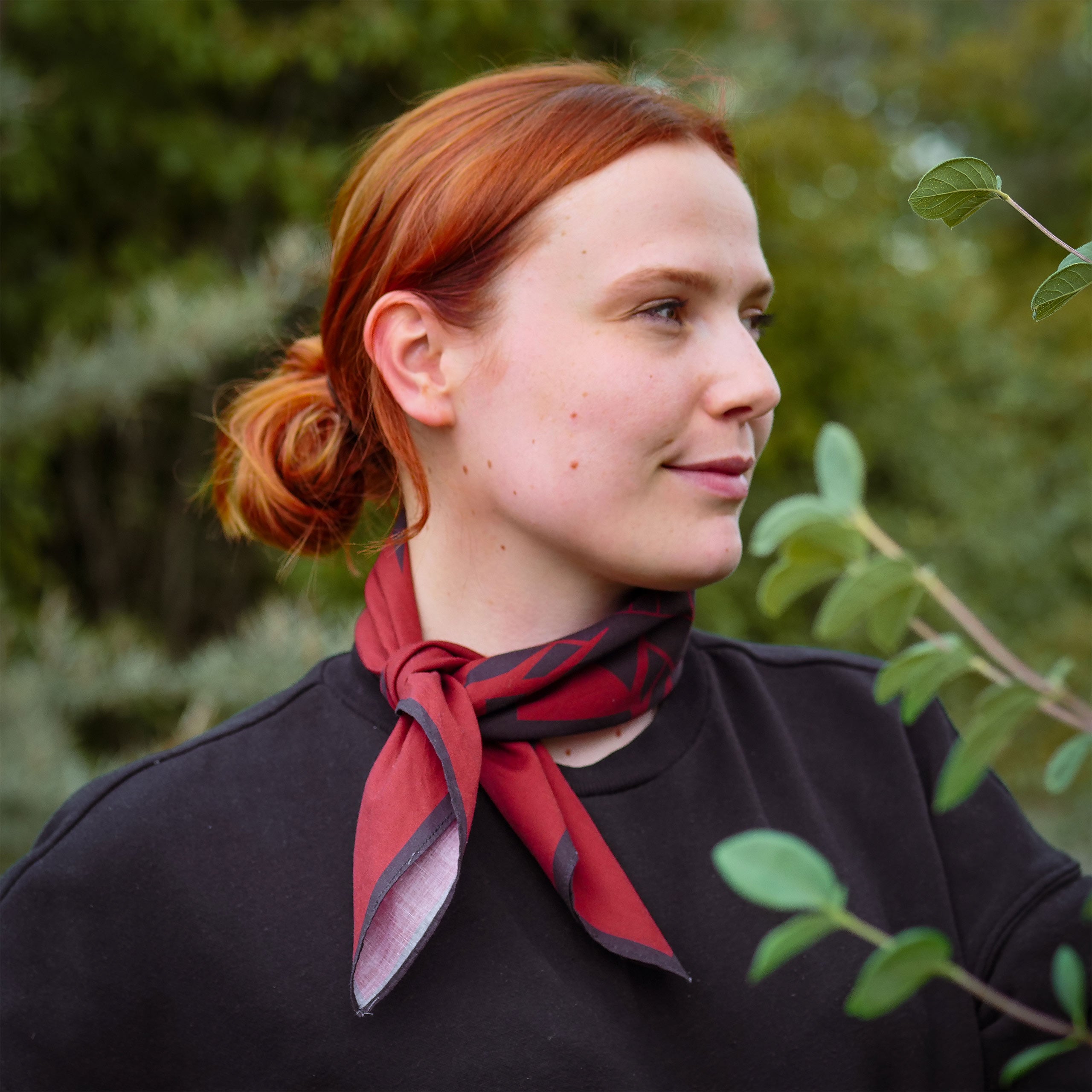 Product image Witcher - Monster Slayer Red Scarf