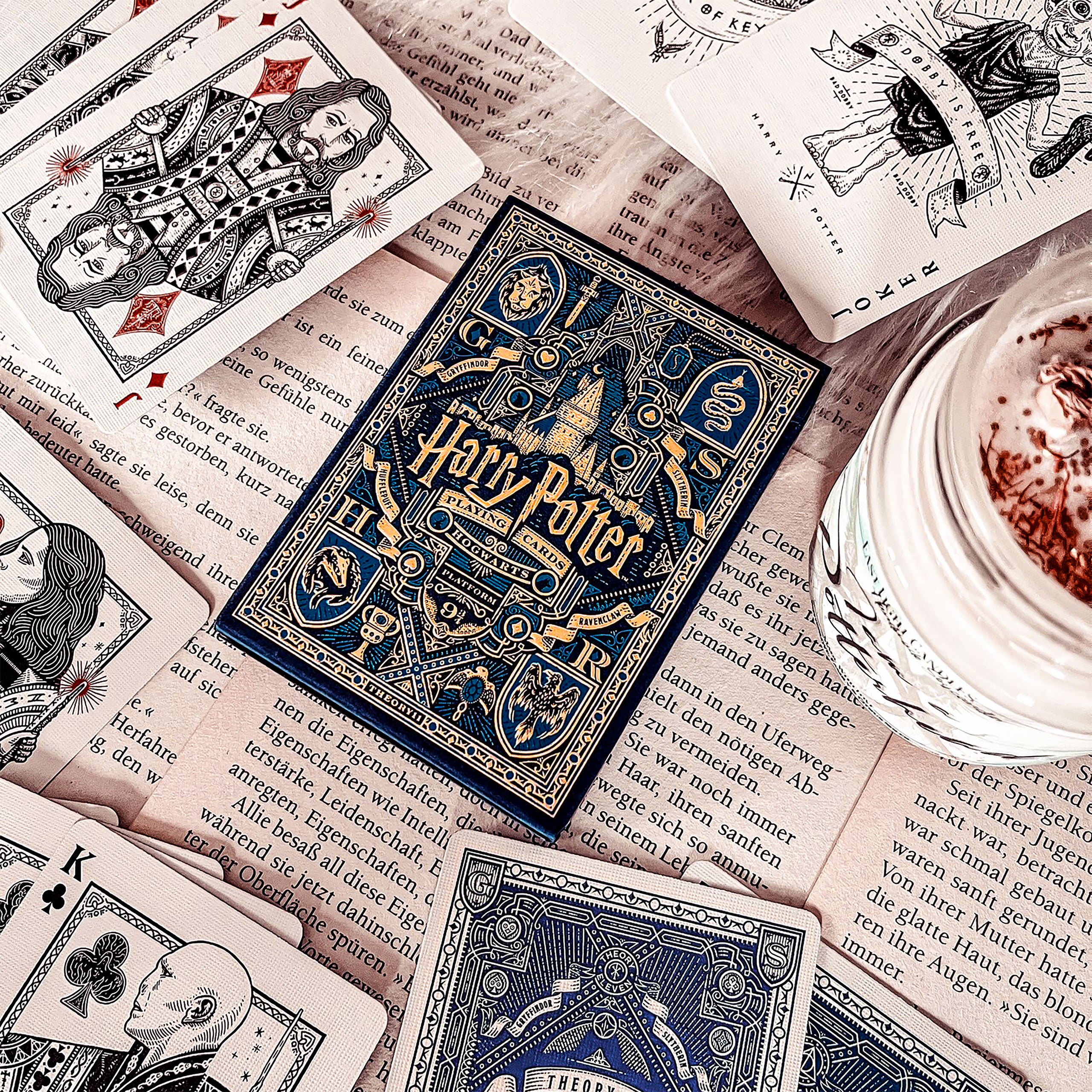 Product image Harry Potter - Ravenclaw Playing Cards Deluxe Edition