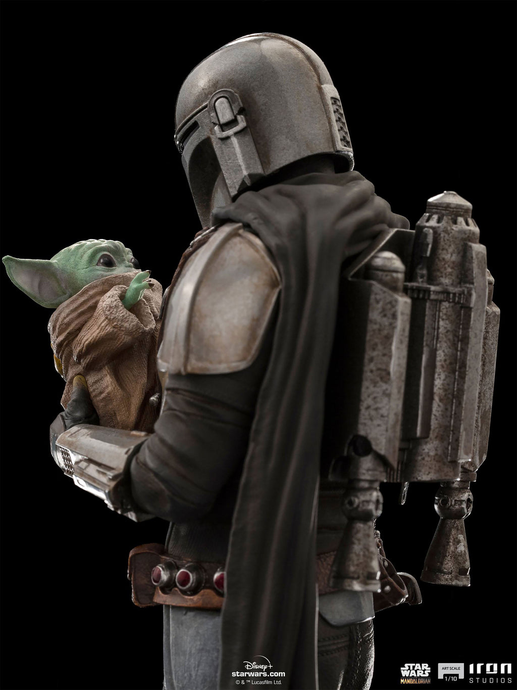 Product image Mando with Grogu BDS Art Scale Deluxe Statue - Star Wars The Mandalorian