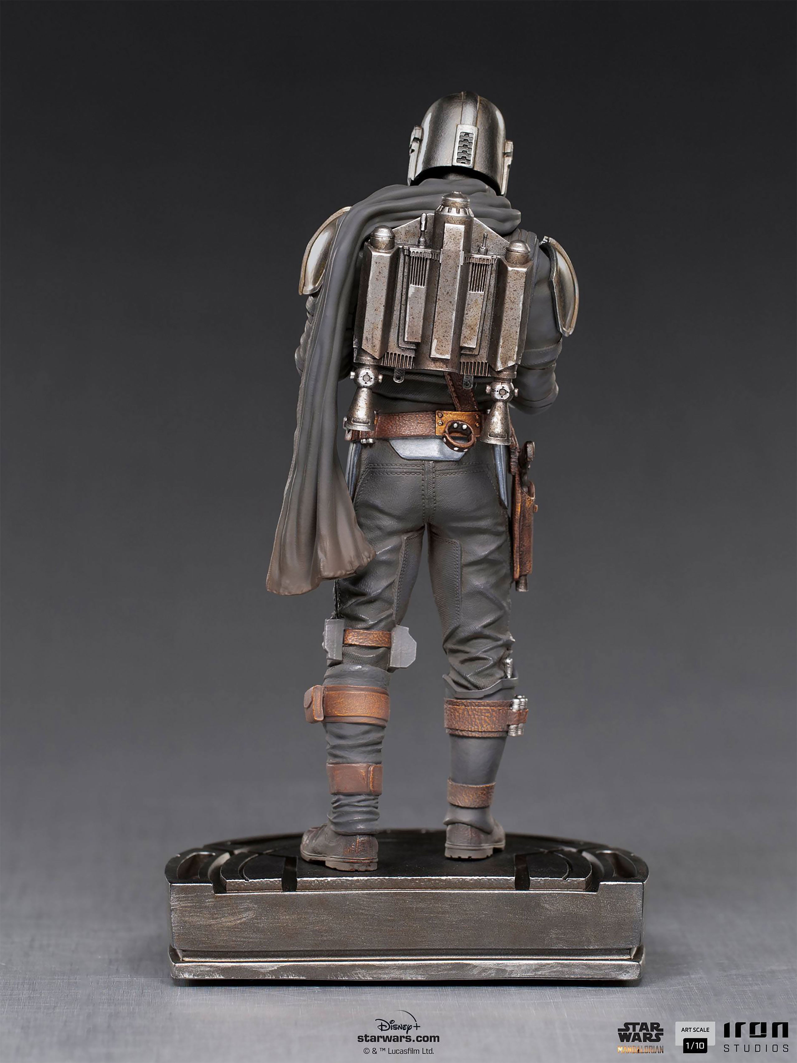 Product image Mando with Grogu BDS Art Scale Deluxe Statue - Star Wars The Mandalorian