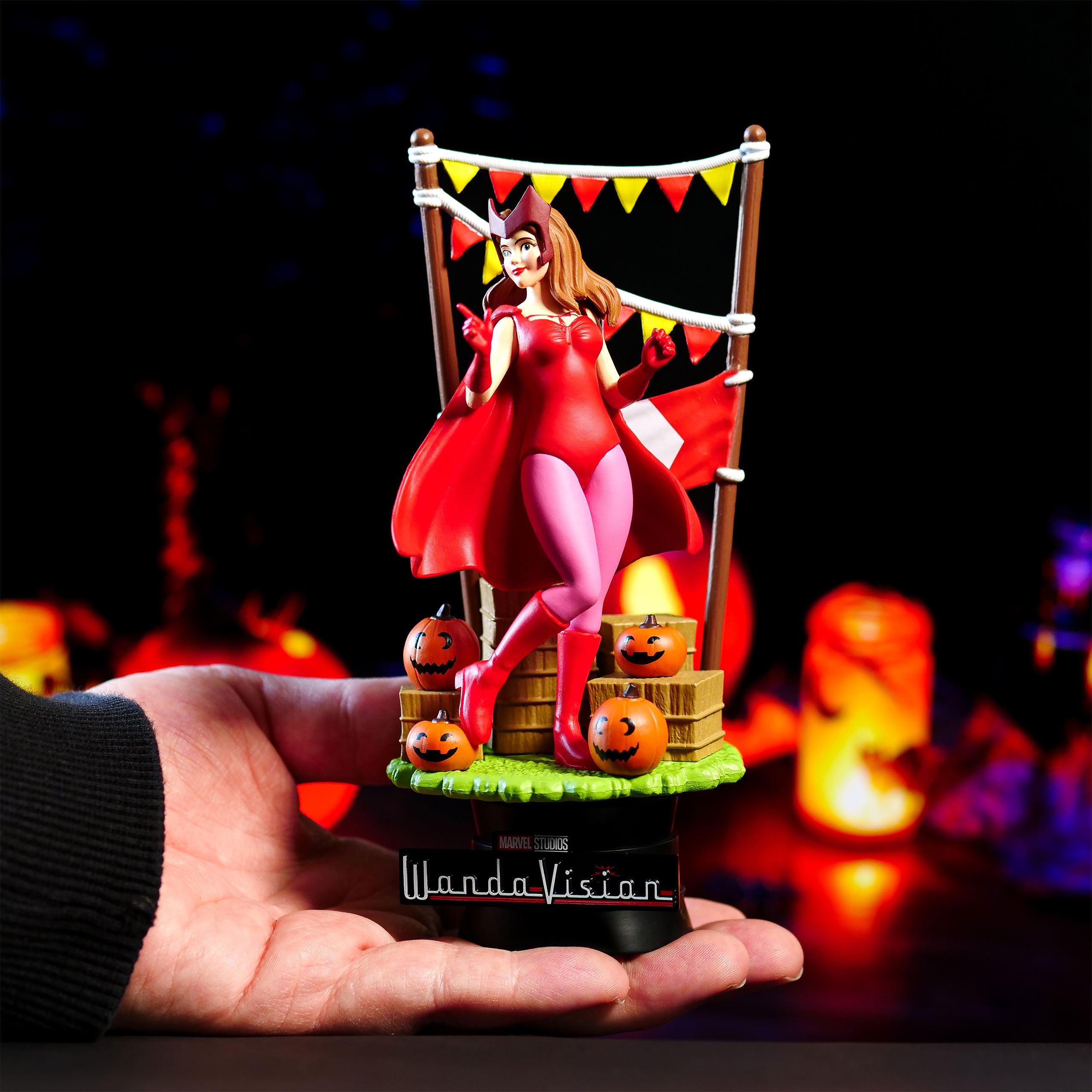 Product image WandaVision - Wanda D-Stage Diorama Figure