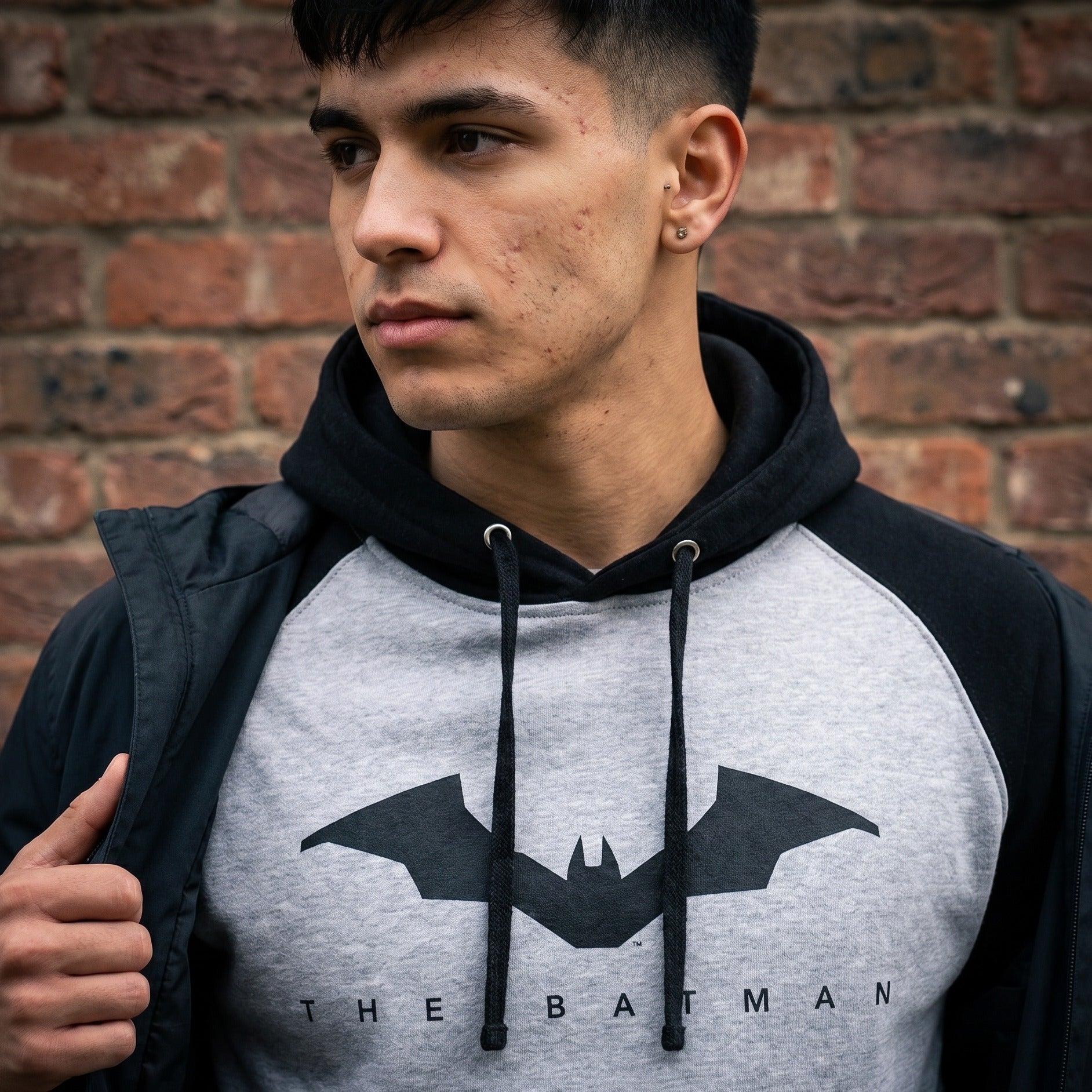 Product image The Batman - Logo Baseball Hoodie gray-black